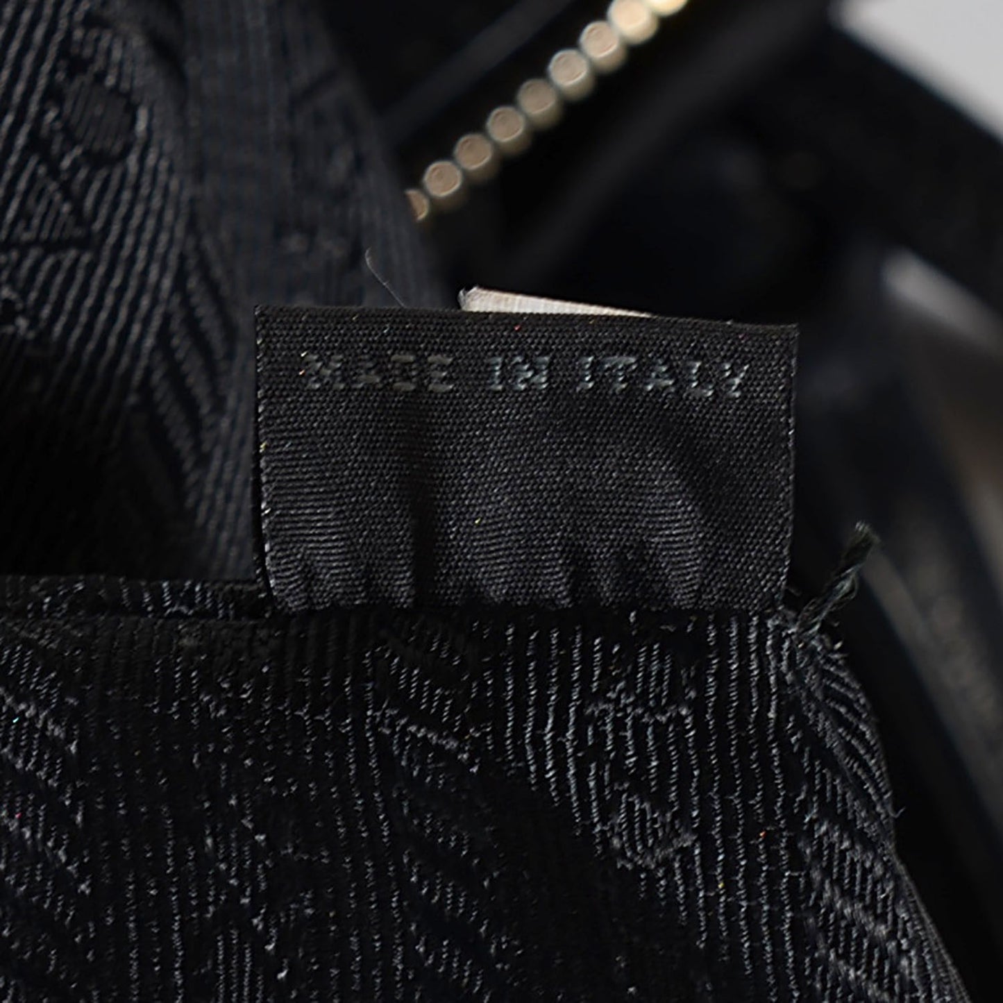 Tessuto Nylon Gaufre Tote Nero Black