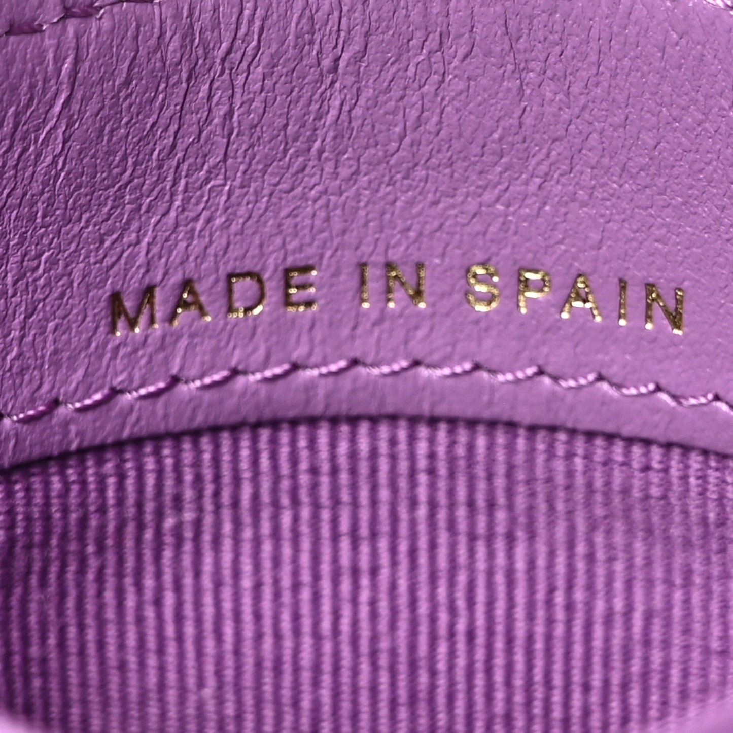 Caviar Quilted Card Holder Purple