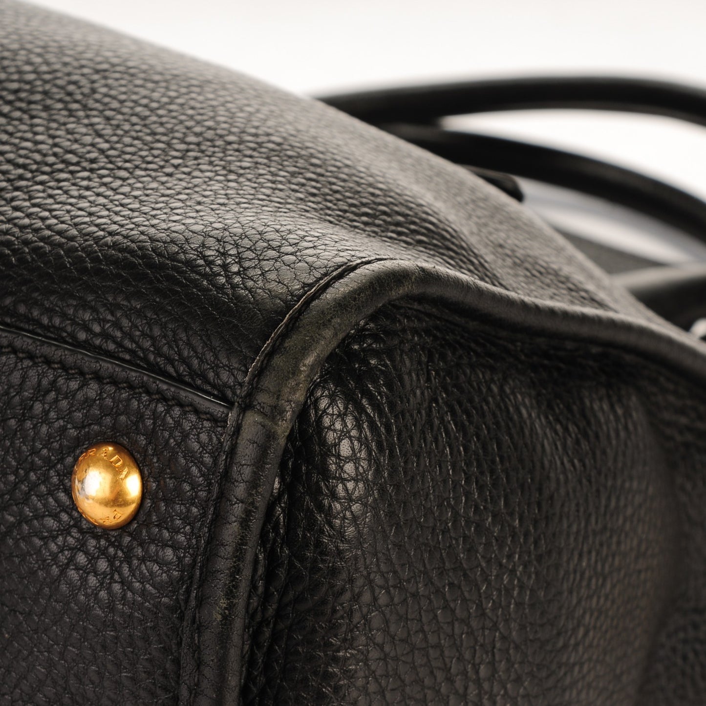Vitello Daino Shopping Satchel Black