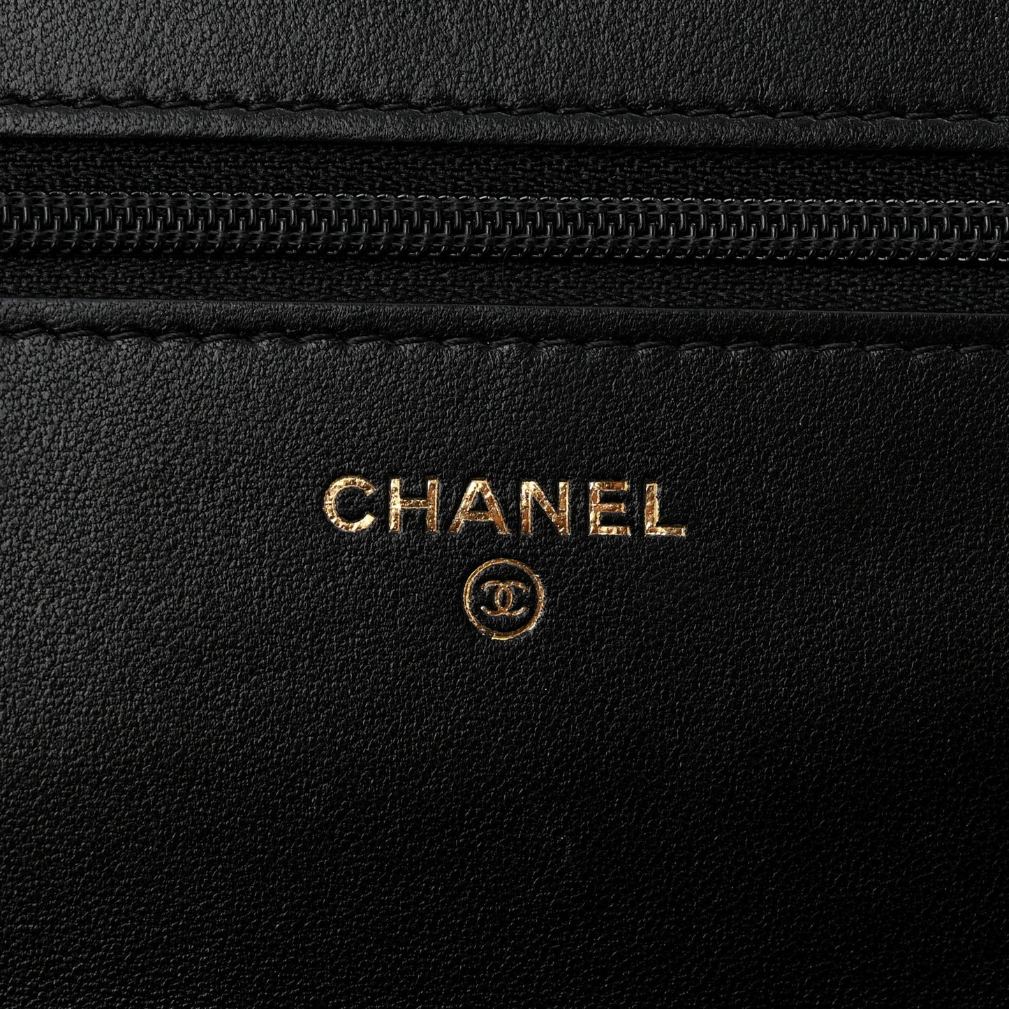 Lambskin Quilted Chain Around Wallet On Chain WOC Black