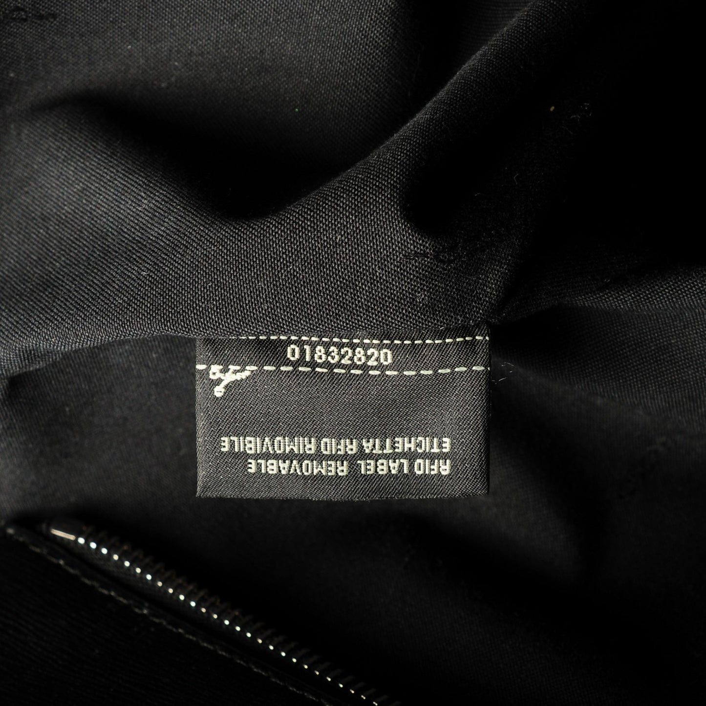 Vitello Elite Cuoio Monster Buggies Medium Roll Tote Cedro Black