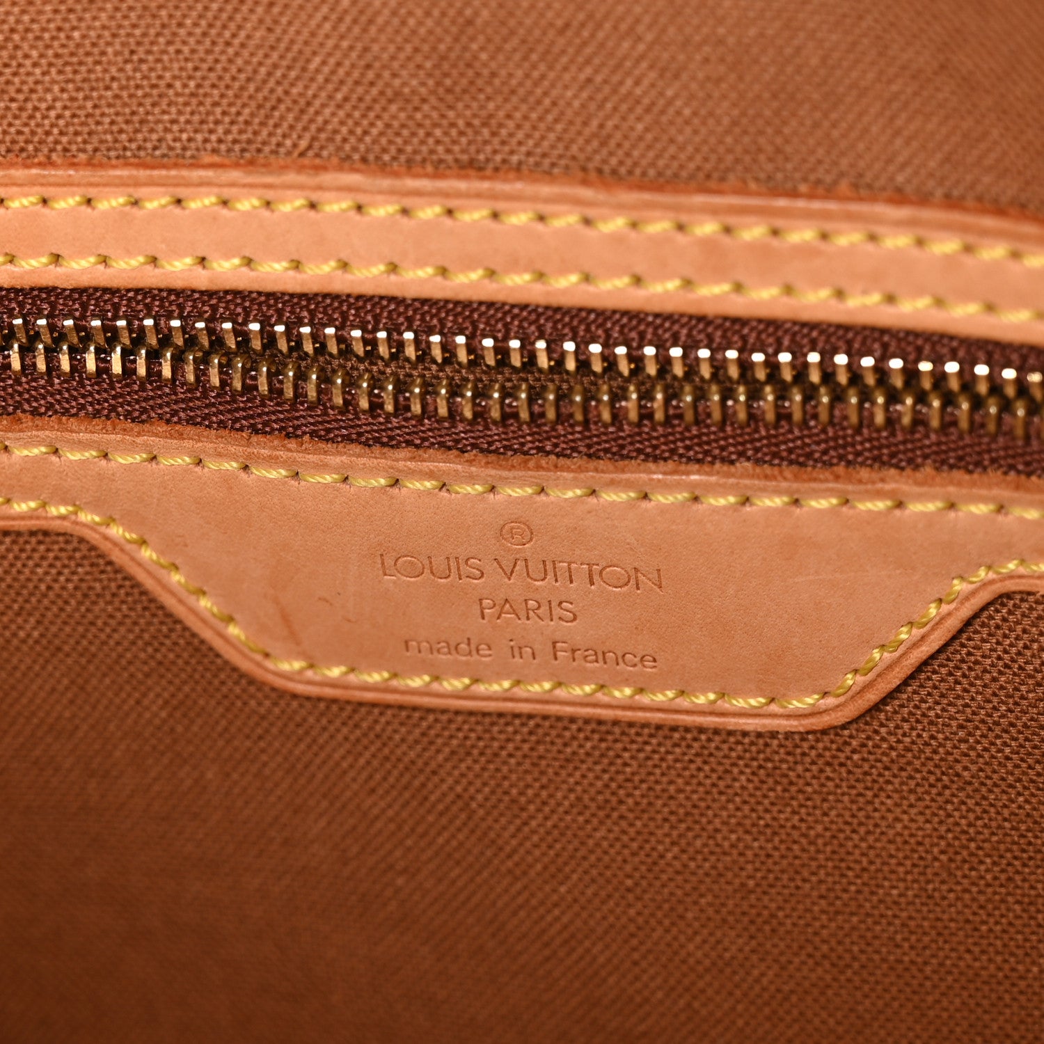 Louis Vuitton Monogram Cabas Mezzo 6 of 10