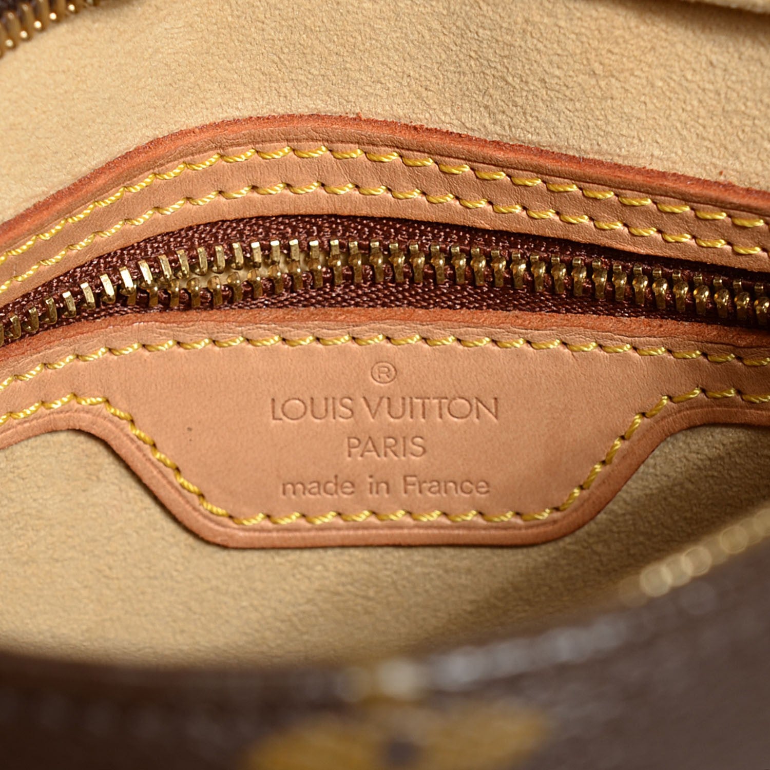 Louis Vuitton Monogram Looping MM 6 of 7