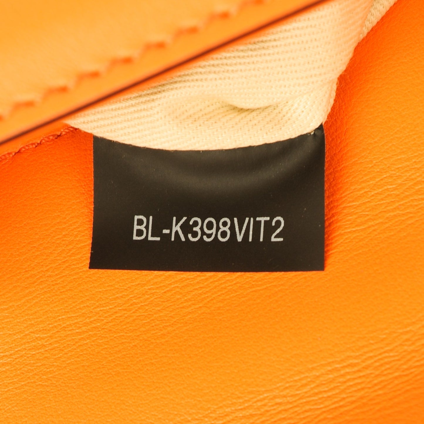 Vitello Medium Glam Lock Rockstud Flap Melon Sorbet