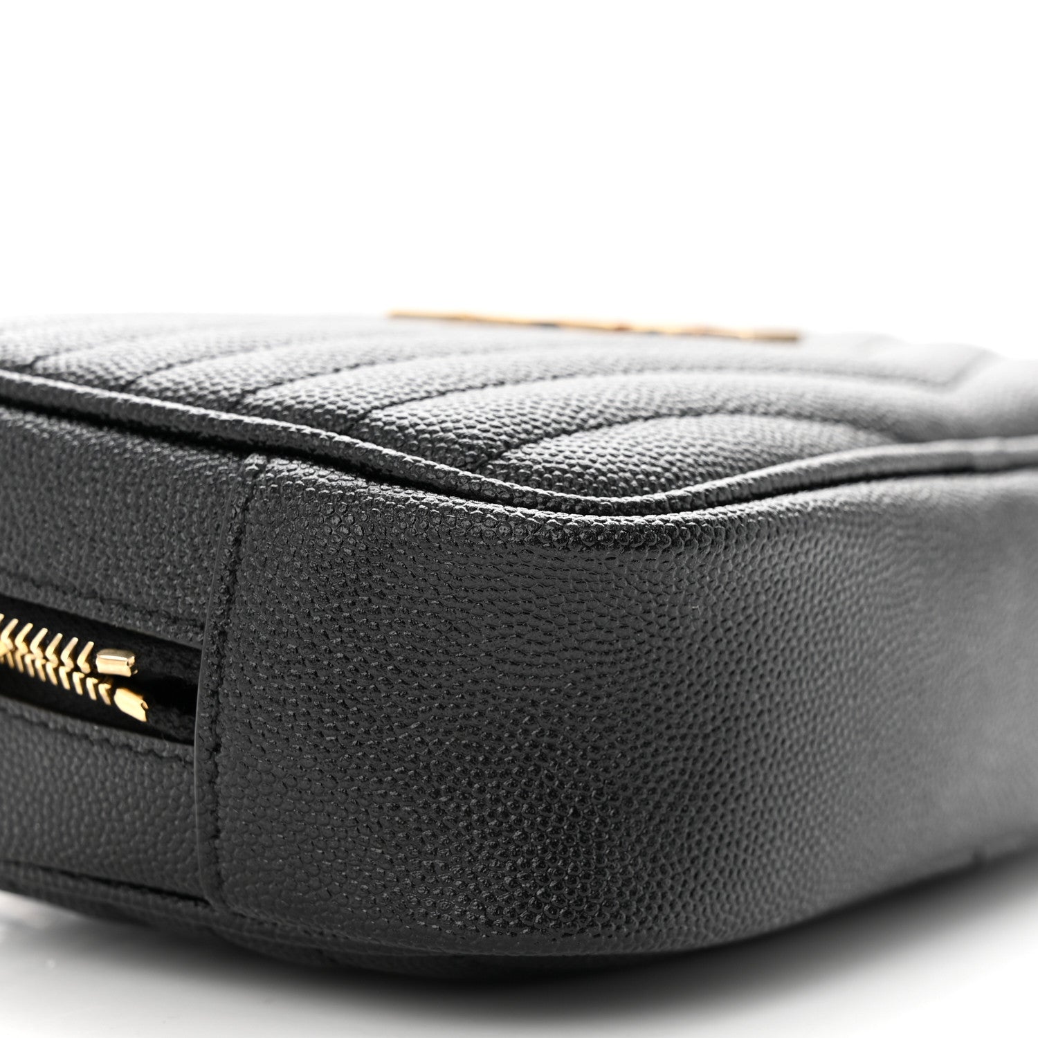 Saint Laurent Grain De Poudre Matelasse Monogram Mini Lou Camera Bag Black 9 of 13
