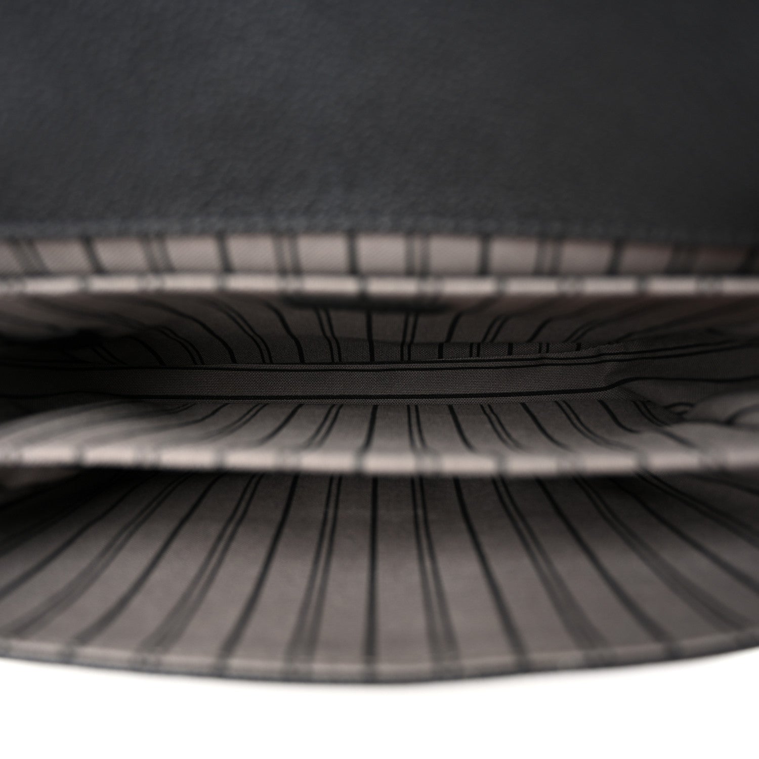 Louis Vuitton Empreinte Pochette Metis Black 5 of 10