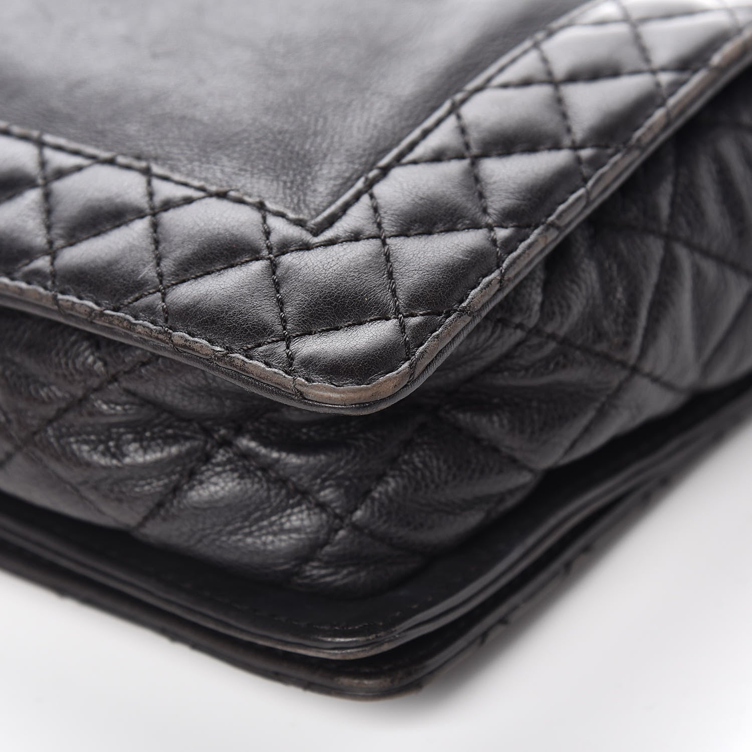 Chanel Calfskin New Medium Boy Reverso Flap Black 17 of 19