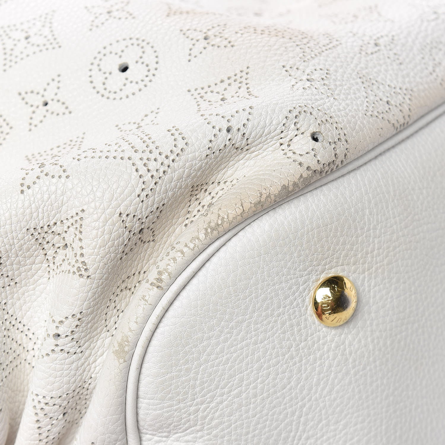 Louis Vuitton Mahina XL White 9 of 15