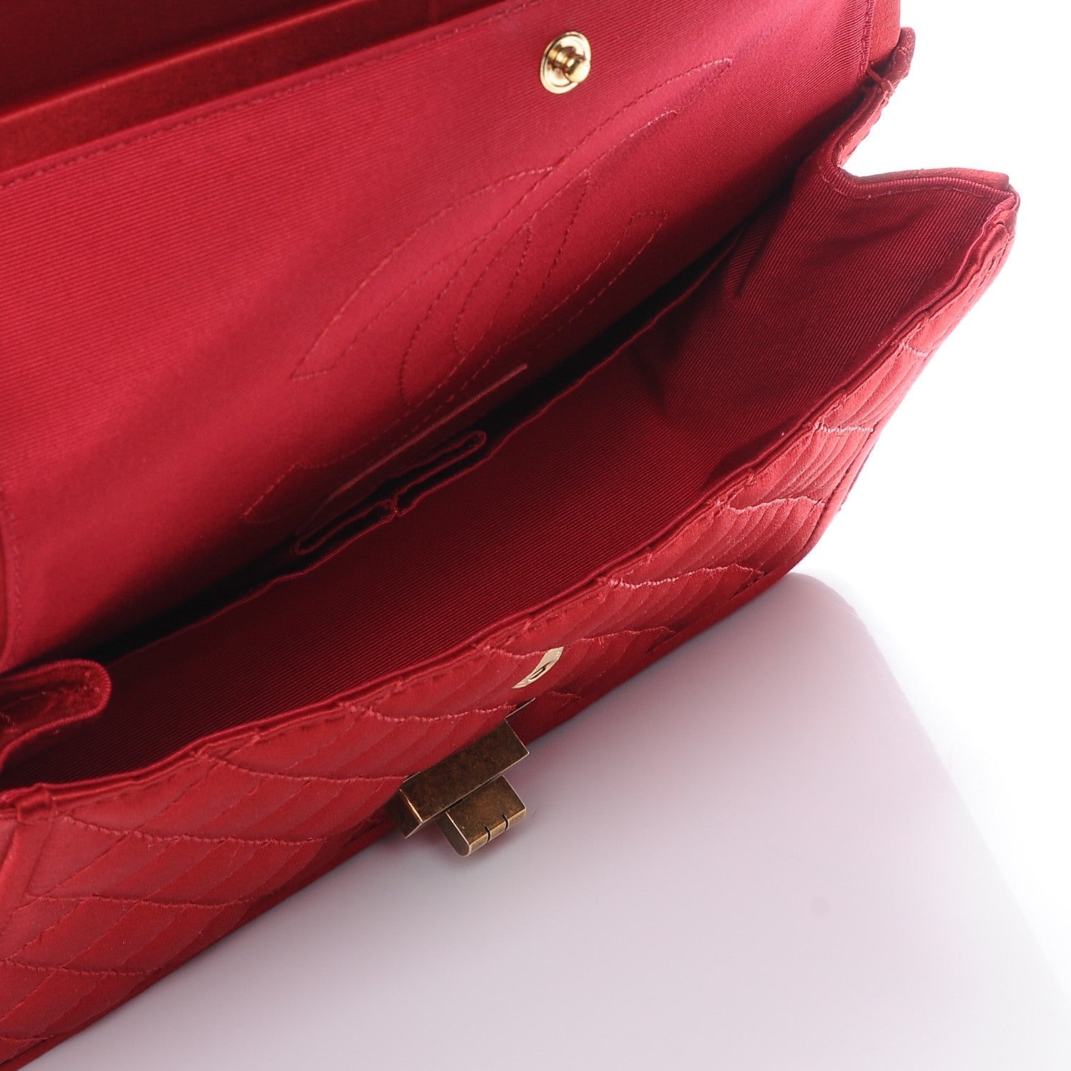 Chanel Satin Quilted 2.55 Reissue 225 Double Flap Red 5 of 8