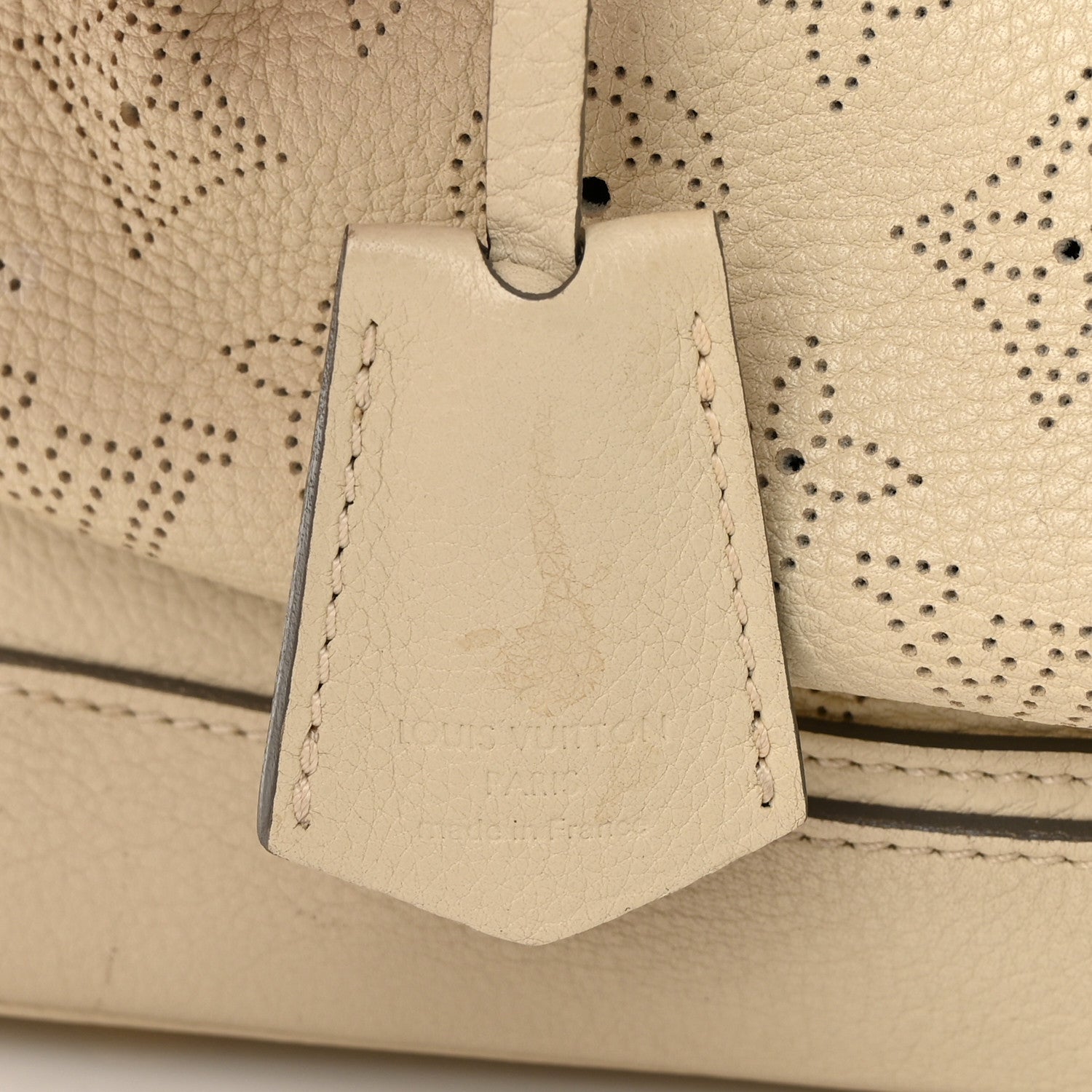Louis Vuitton Mahina Stellar PM Ivory 14 of 17