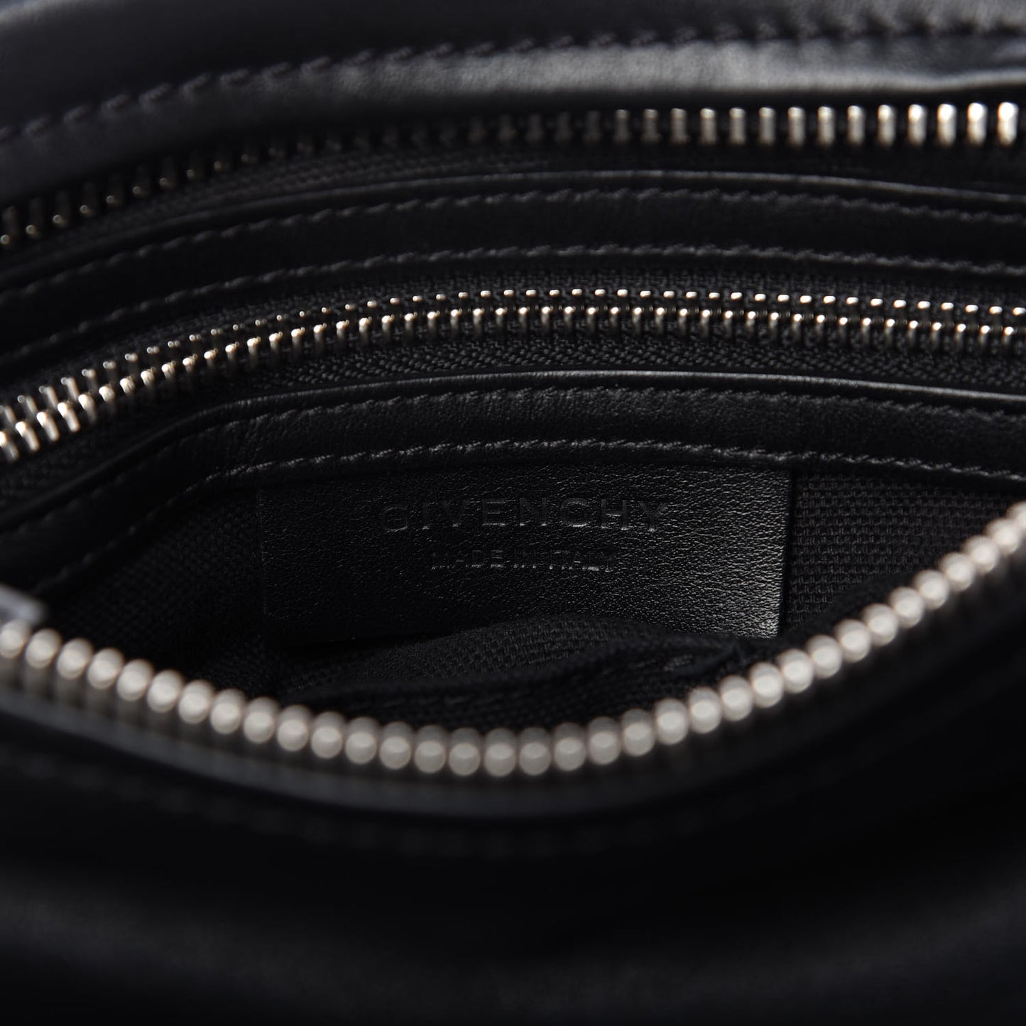 Calfskin Medium Pandora Logo Strap Black