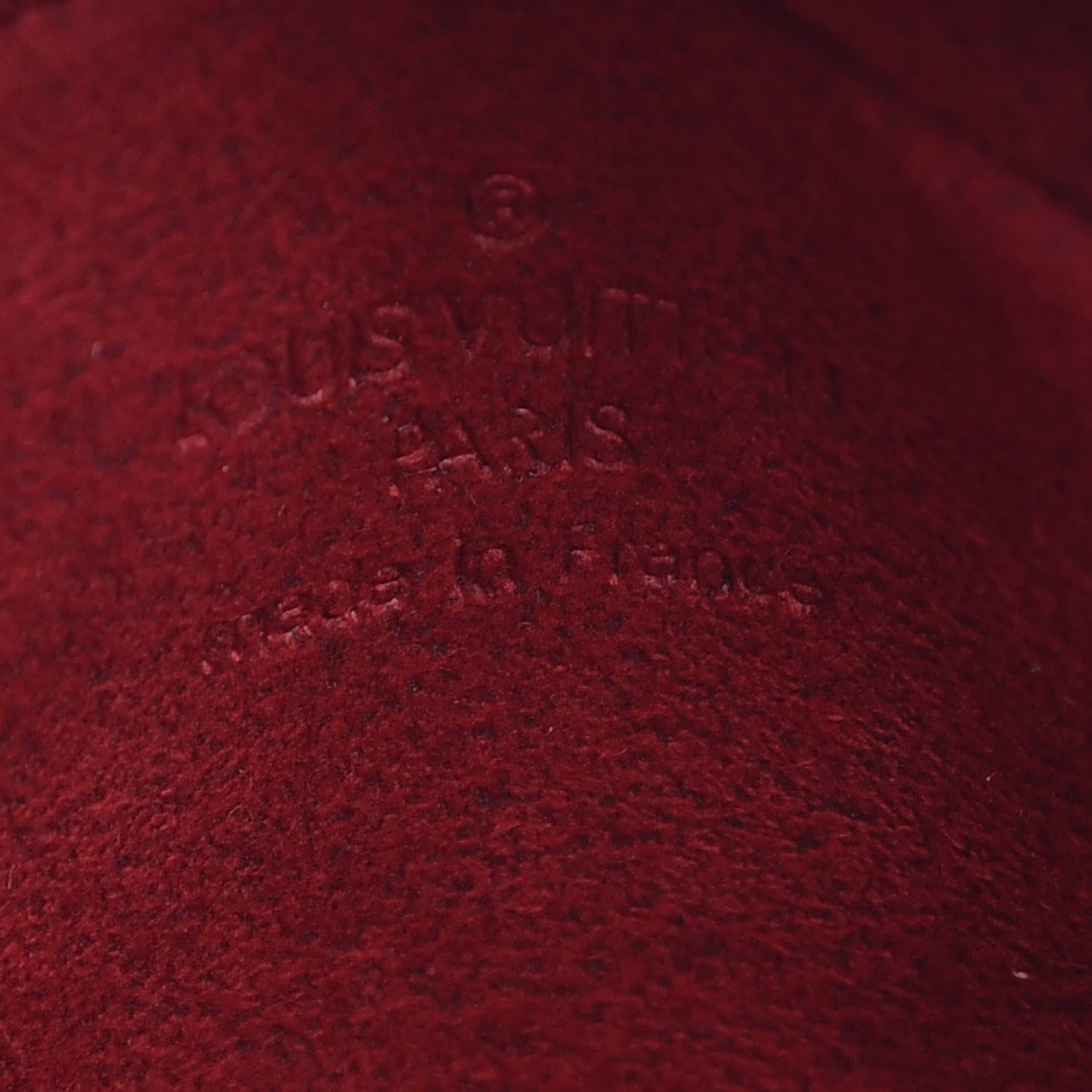 Louis Vuitton Monogram Wapity 8 of 18