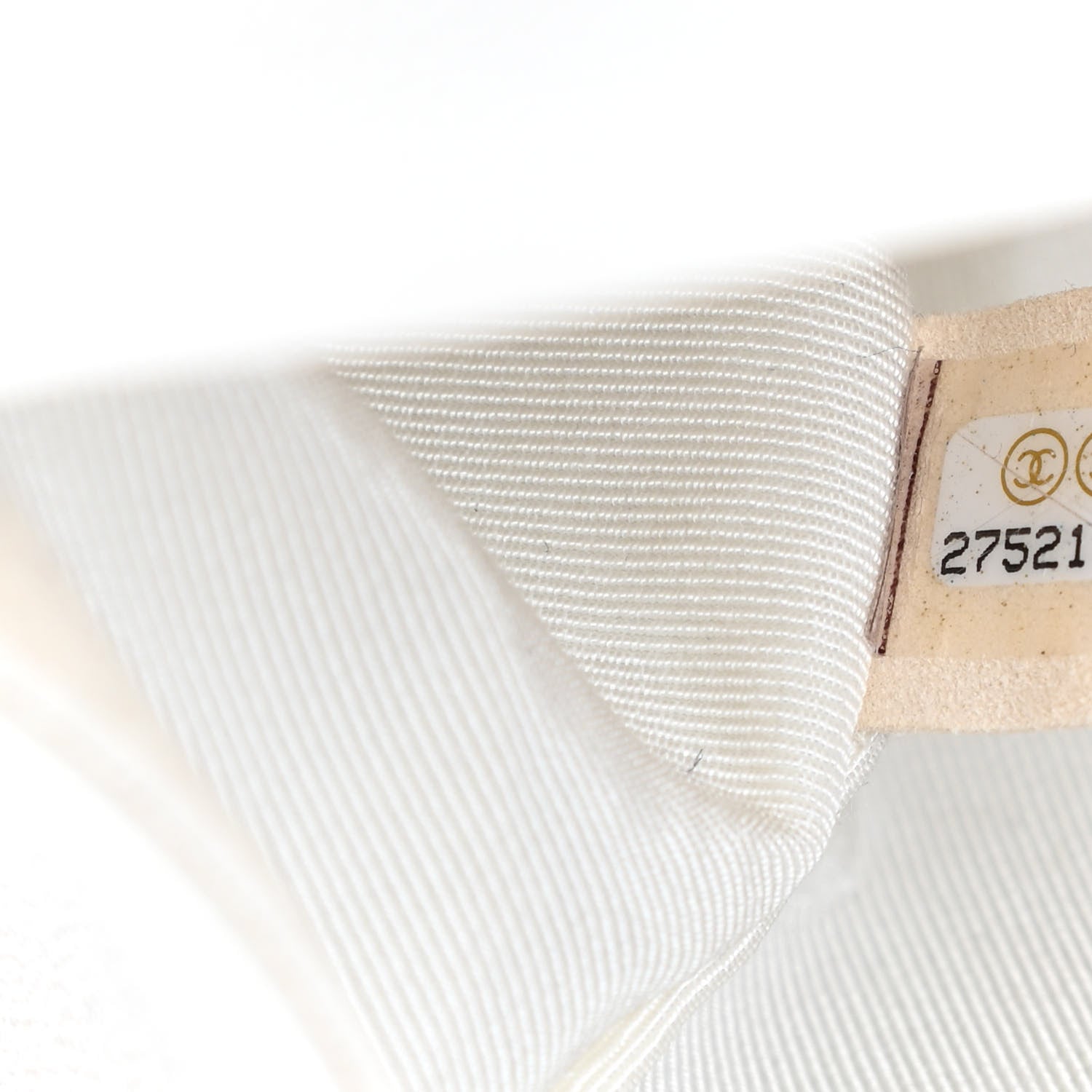 Chanel Caviar Quilted Medium Boy Flap Ivory 7 of 10