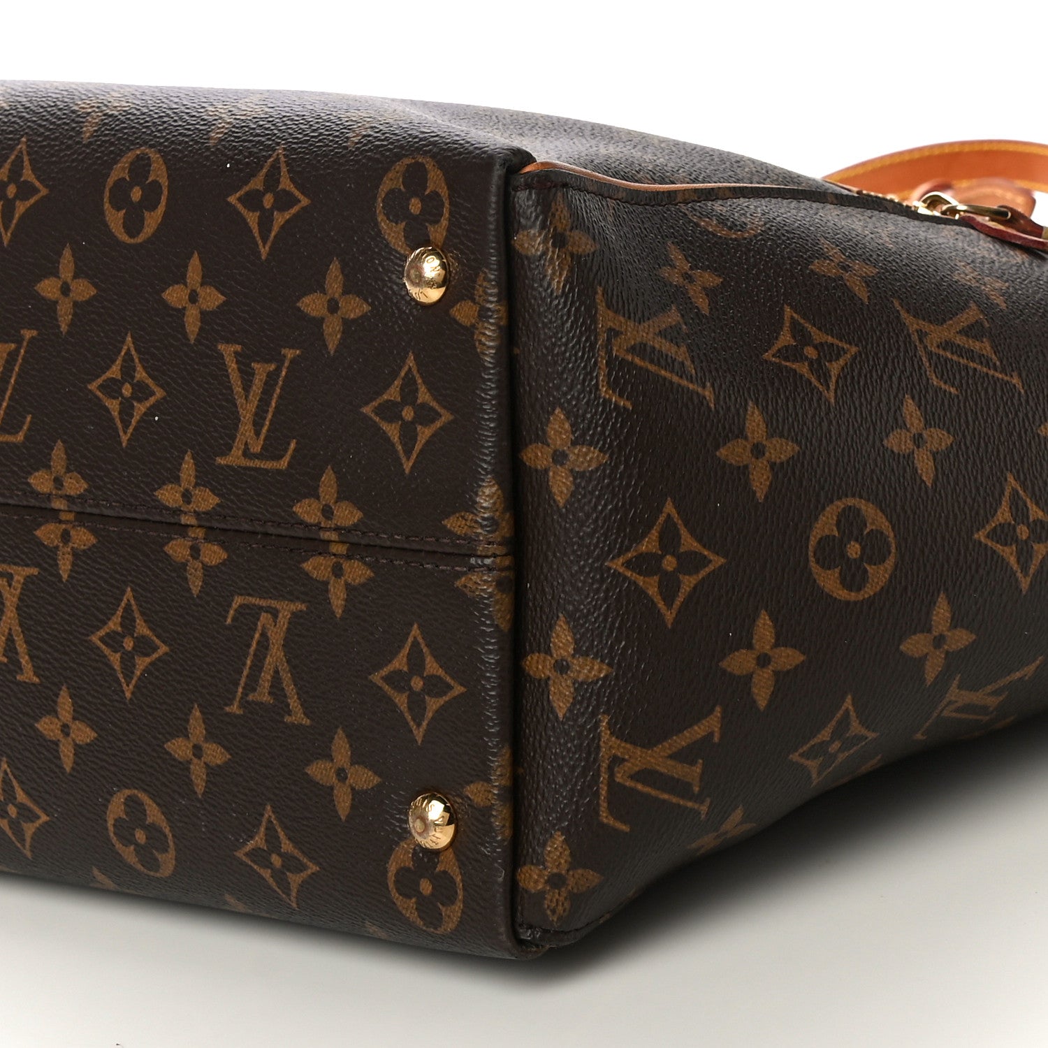 Louis Vuitton Monogram Tournelle MM 9 of 17