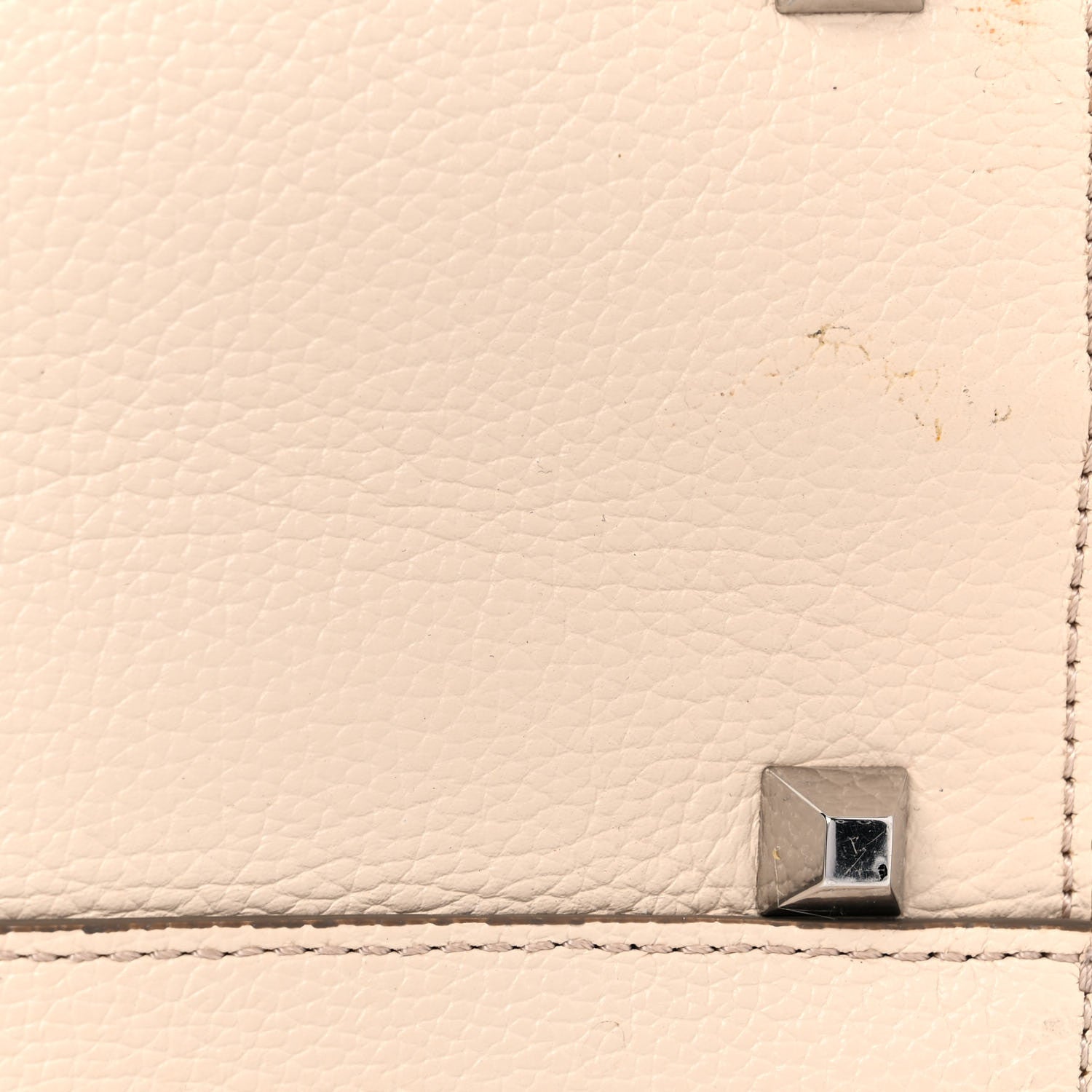 MCM Grained Calfskin Large Milla Hobo Natural 11 of 19