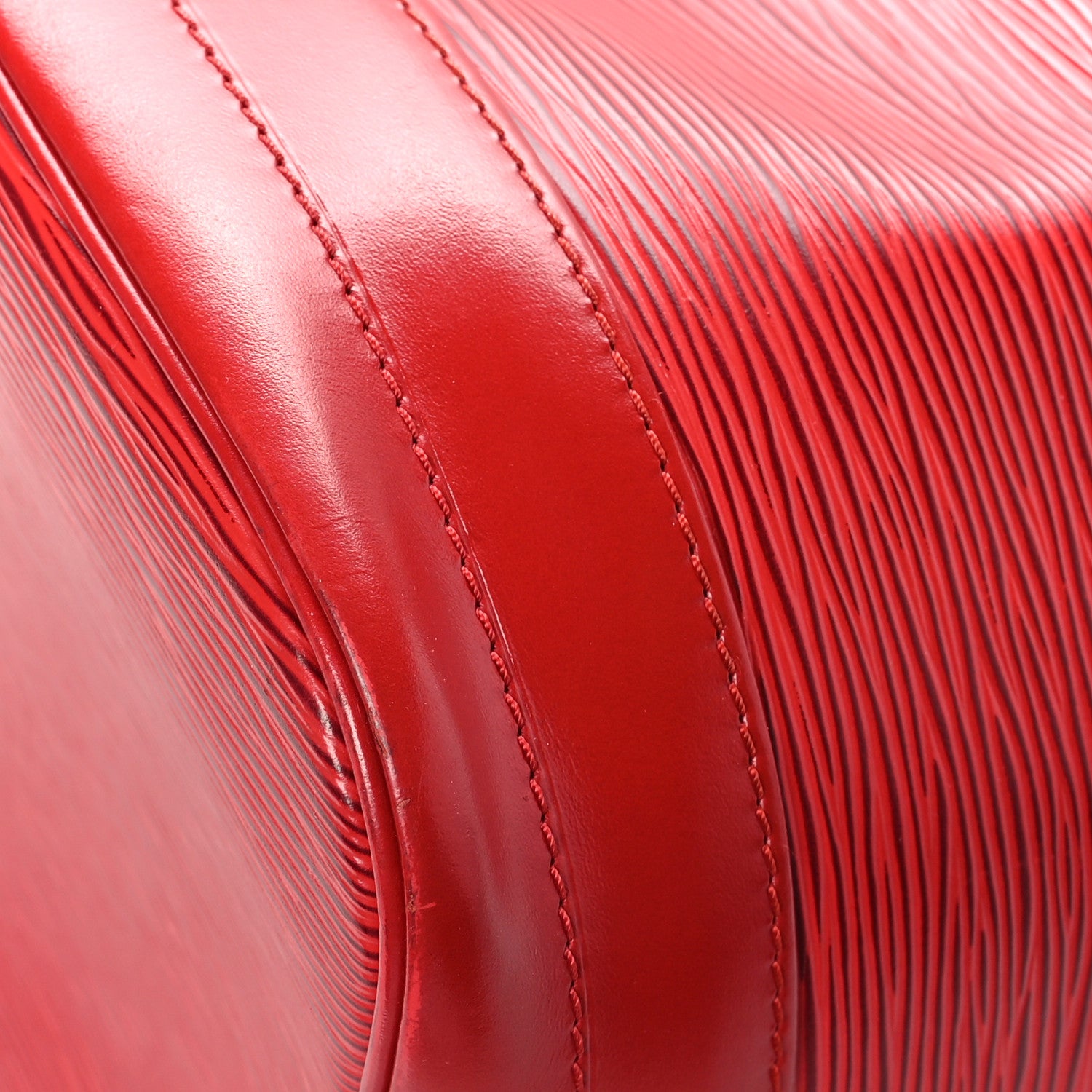 Louis Vuitton Epi Noe Castillan Red 10 of 12
