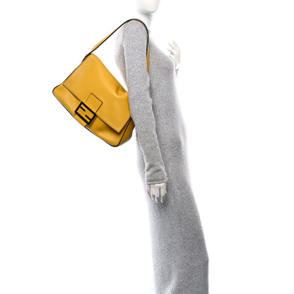 Fendi Vitello Flamingo Enamel Big Forever Mama Baguette Chantilly Marrone 2 of 11
