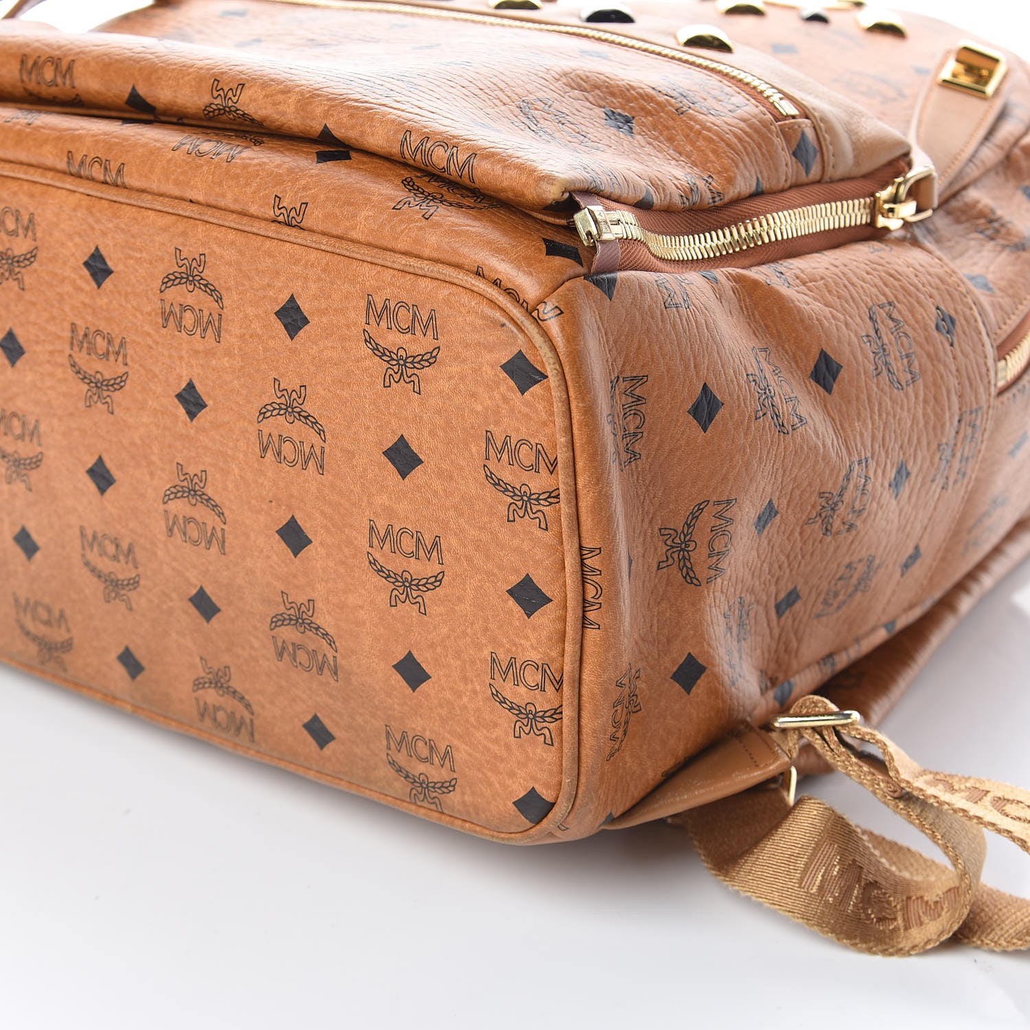 MCM Visetos Studded Medium Dual Stark Backpack Cognac 10 of 10