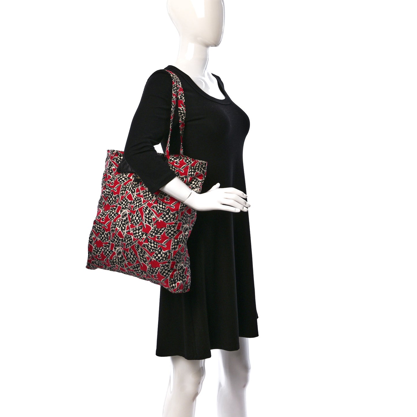 Caviar Fabric Quilted Foldable Tote With Chain Black Multicolor