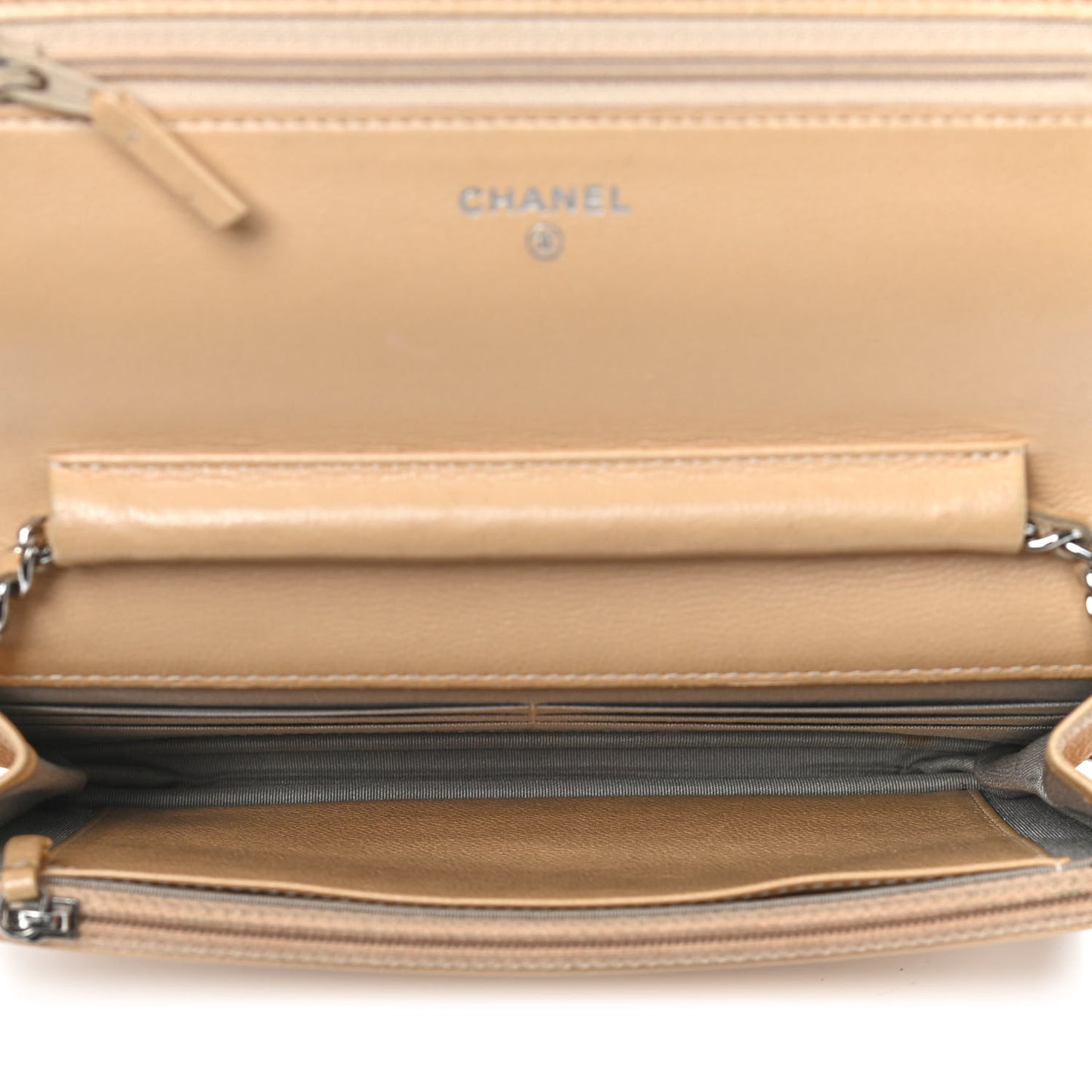 Caviar Sevruga Wallet on Chain WOC Beige