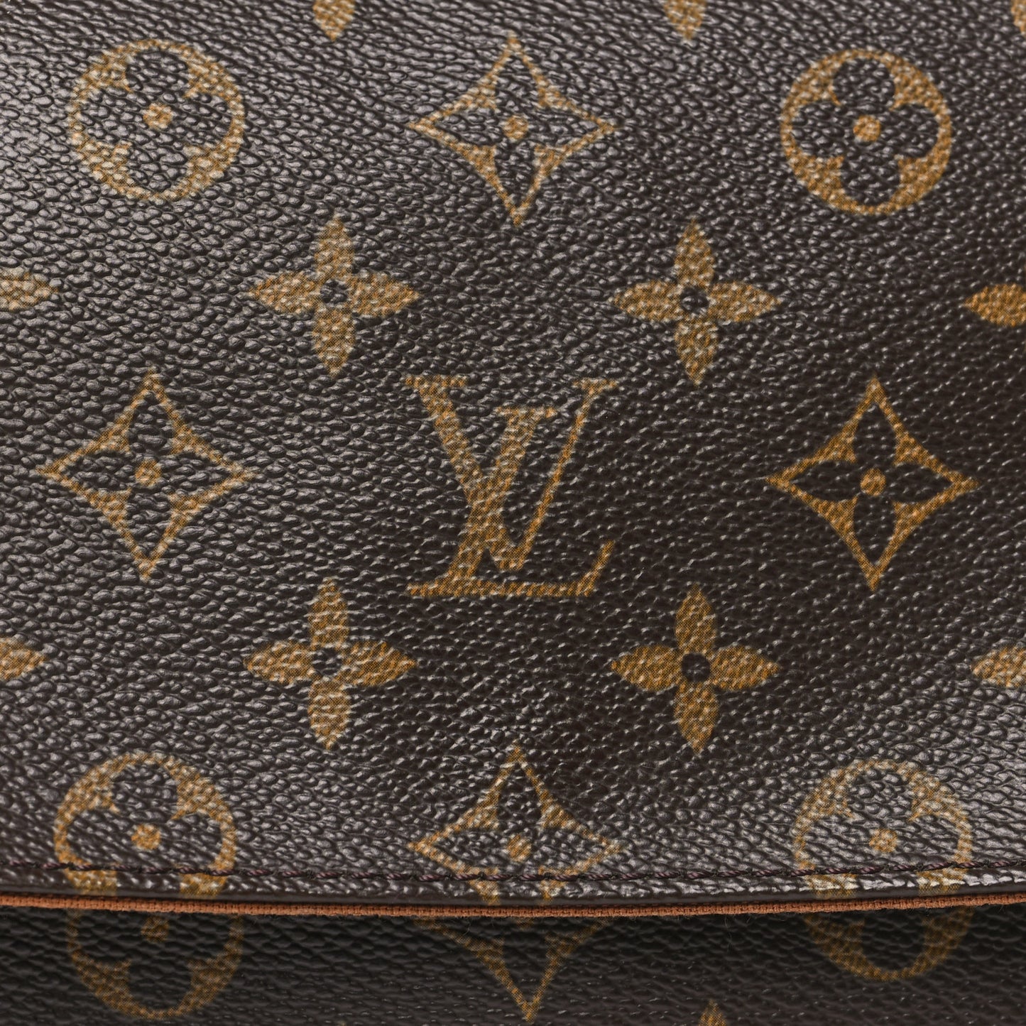 Monogram Mini Looping