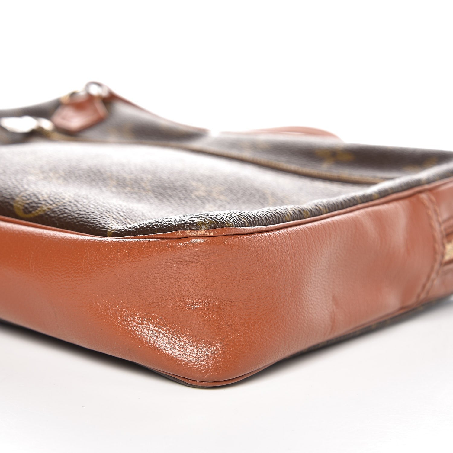 Louis Vuitton Monogram Pochette Sport 11 of 11