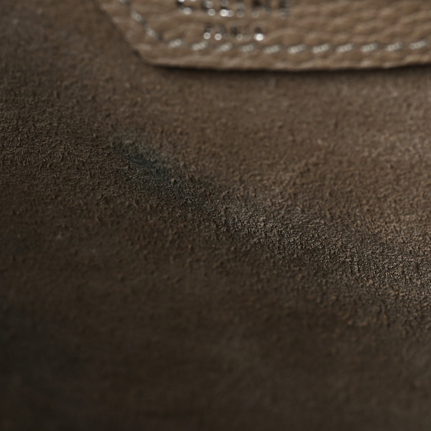 Drummed Calfskin Micro Luggage Souris