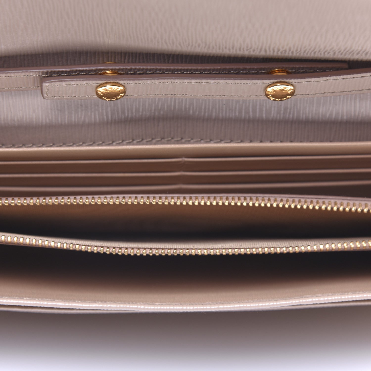 Prada Vitello Move Chain Wallet Cammeo 9 of 12