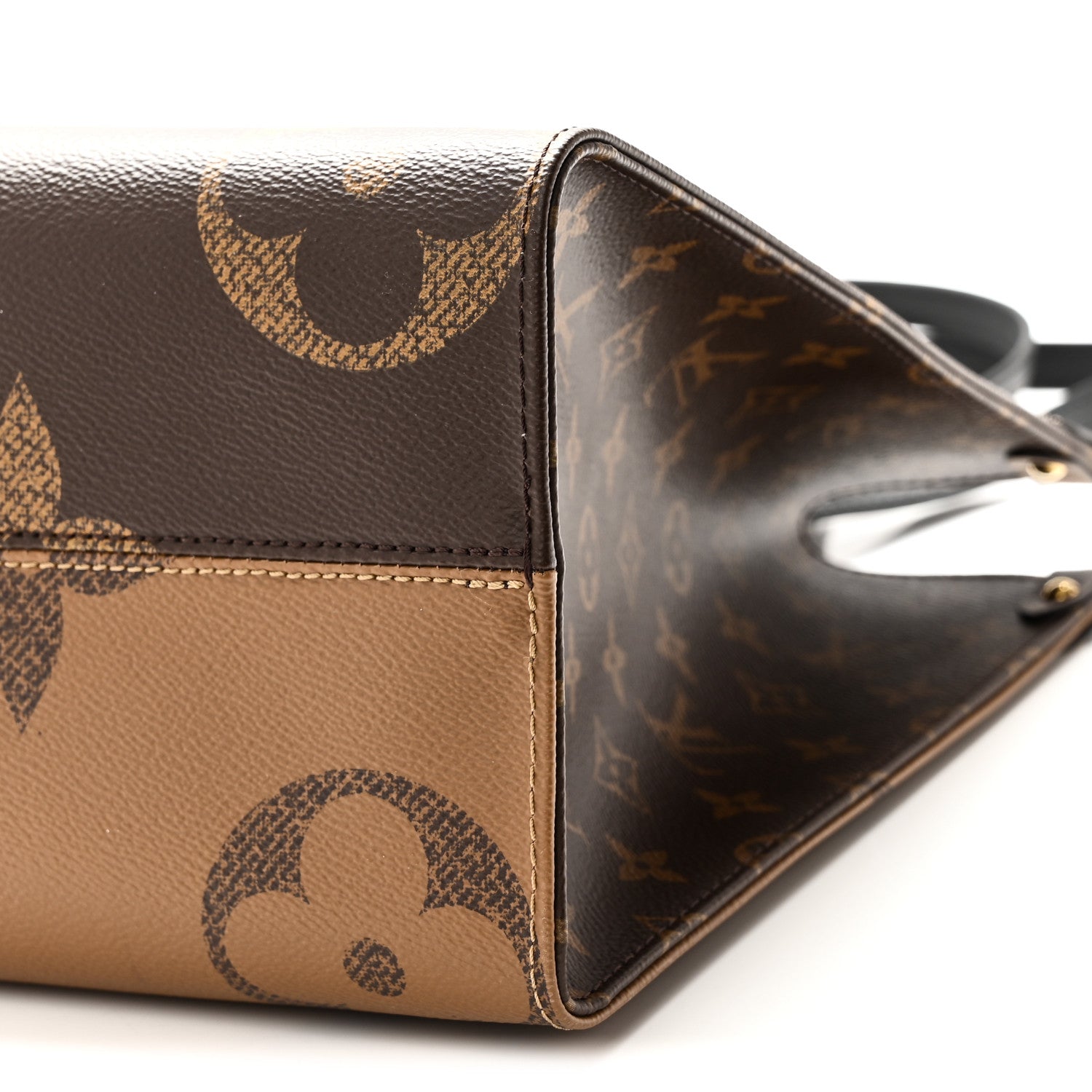 Louis Vuitton Reverse Monogram Giant Onthego MM 9 of 9