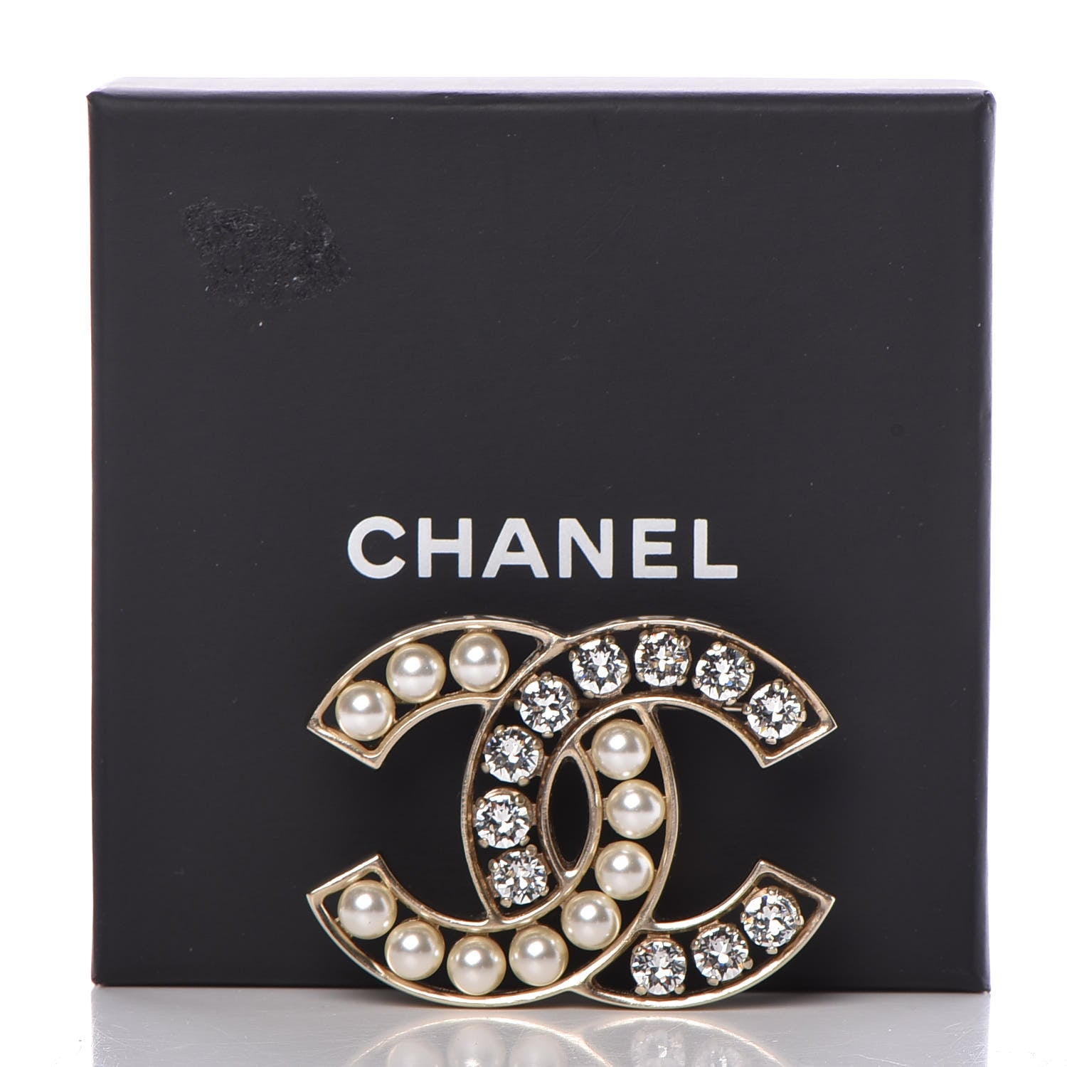 Chanel Pearl Crystal CC Brooch Gold 6 of 6