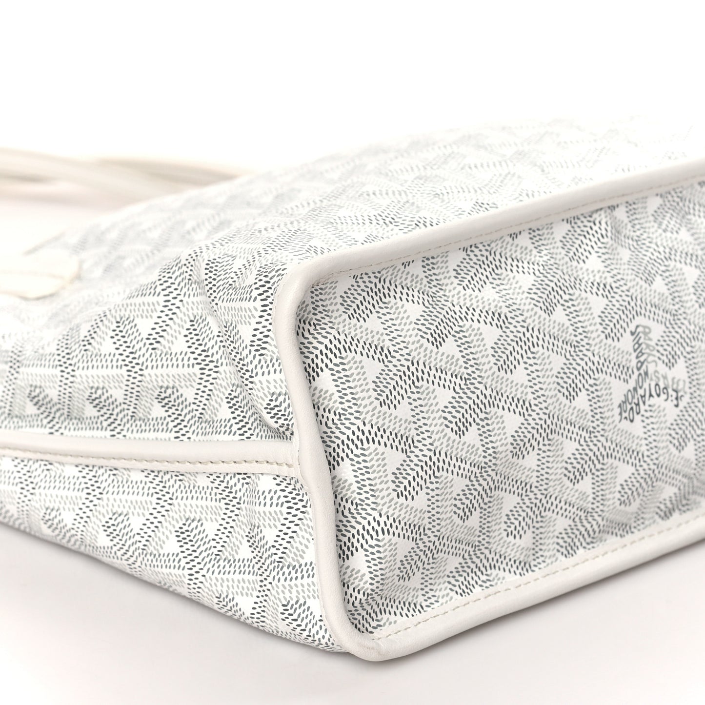 Goyardine Reversible Mini Anjou White