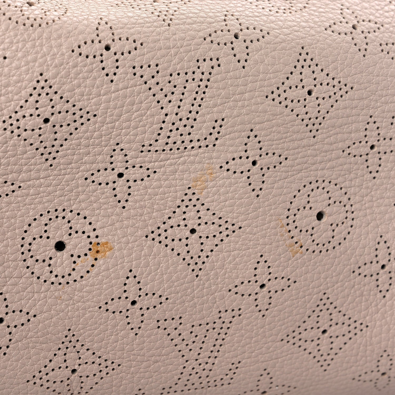 Louis Vuitton Mahina XL Coquille 9 of 9