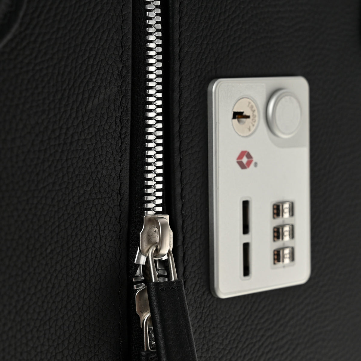 Hermes Taurillon Regate R.M.S. Trolley Case Luggage Black 9 of 9