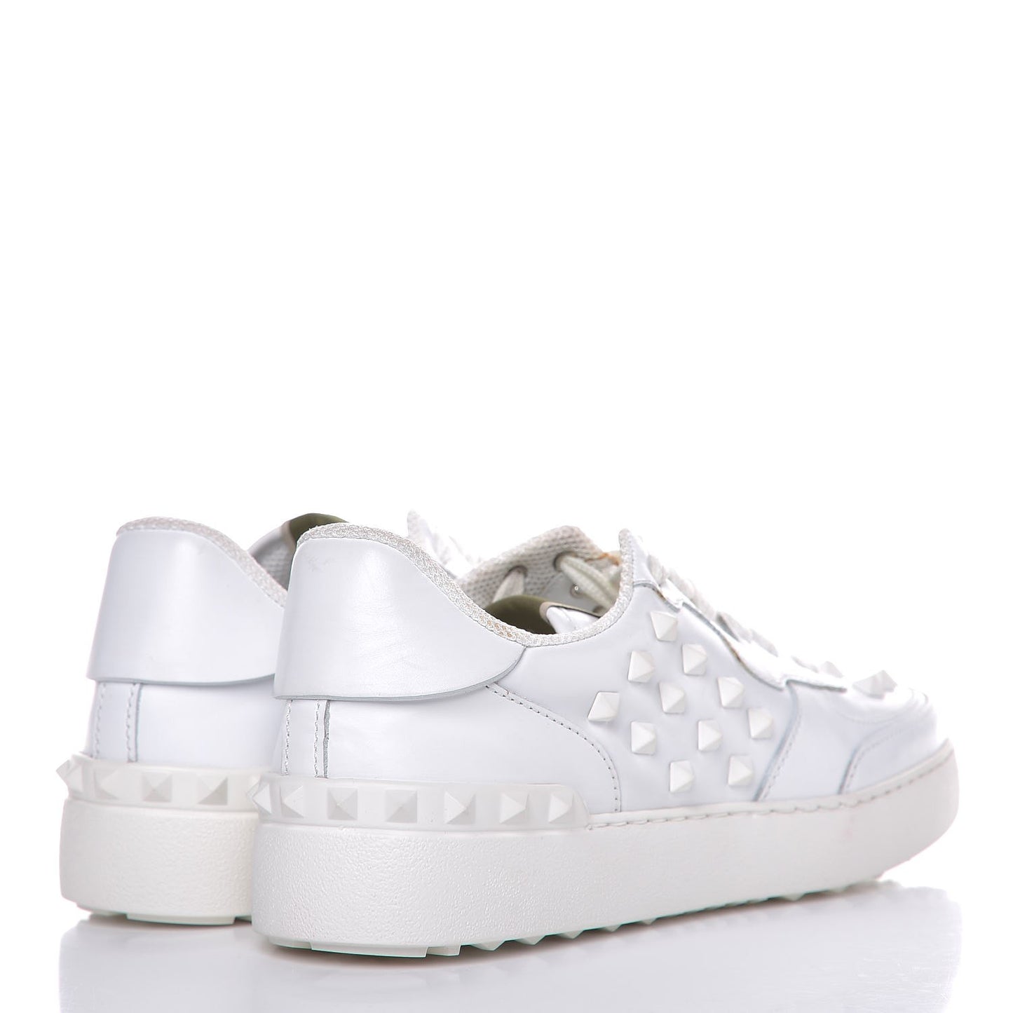 Calfskin Rockstud Sneakers 38 White