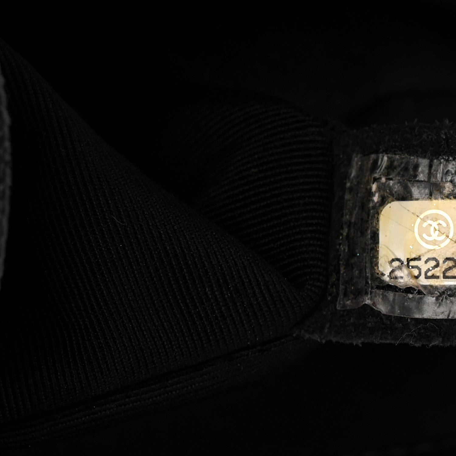 Chanel Caviar Quilted Medium Boy Flap Black 7 of 10