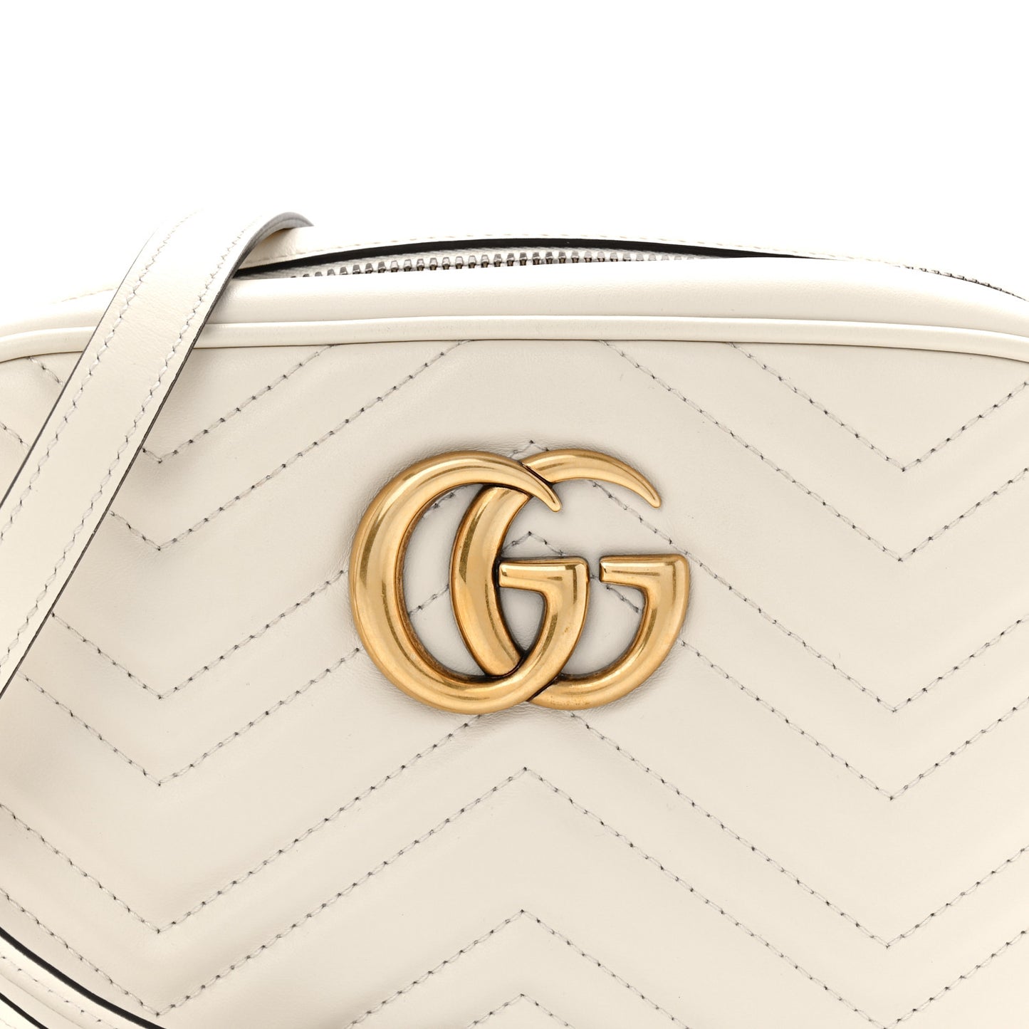 Calfskin Matelasse Small GG Marmont Chain Shoulder Bag White