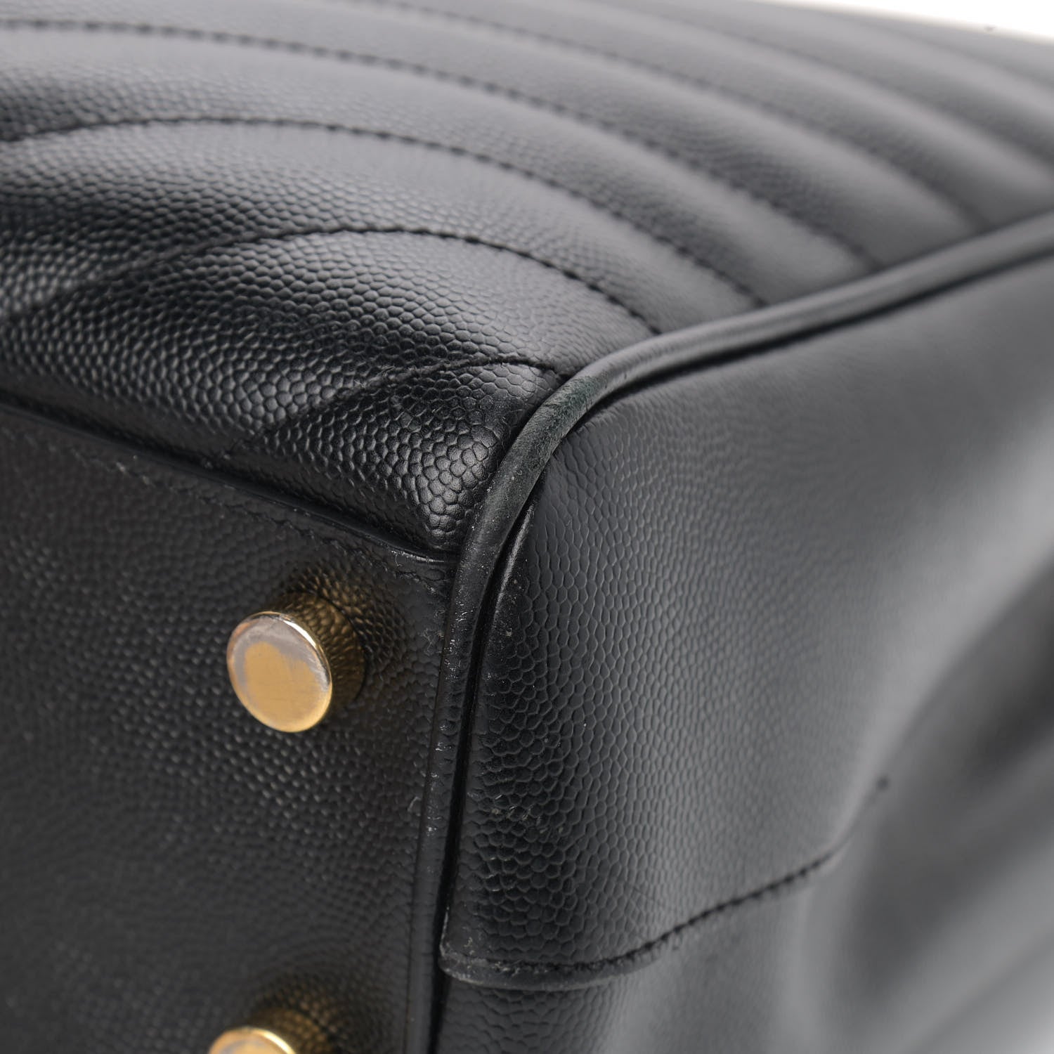 Saint Laurent Grain De Poudre Matelasse Chevron Monogram Shopping Bag Black 17 of 20