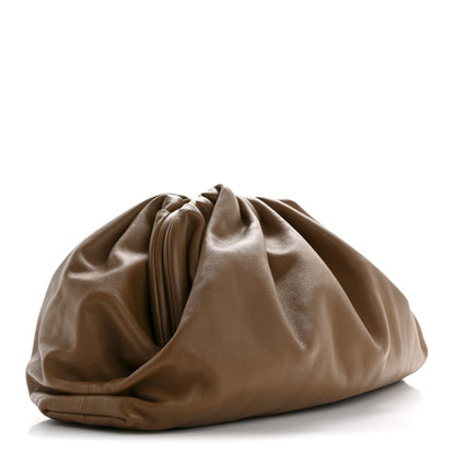 Bottega Veneta Smooth Butter Calf The Pouch Oversized Clutch Cammello 3 of 11