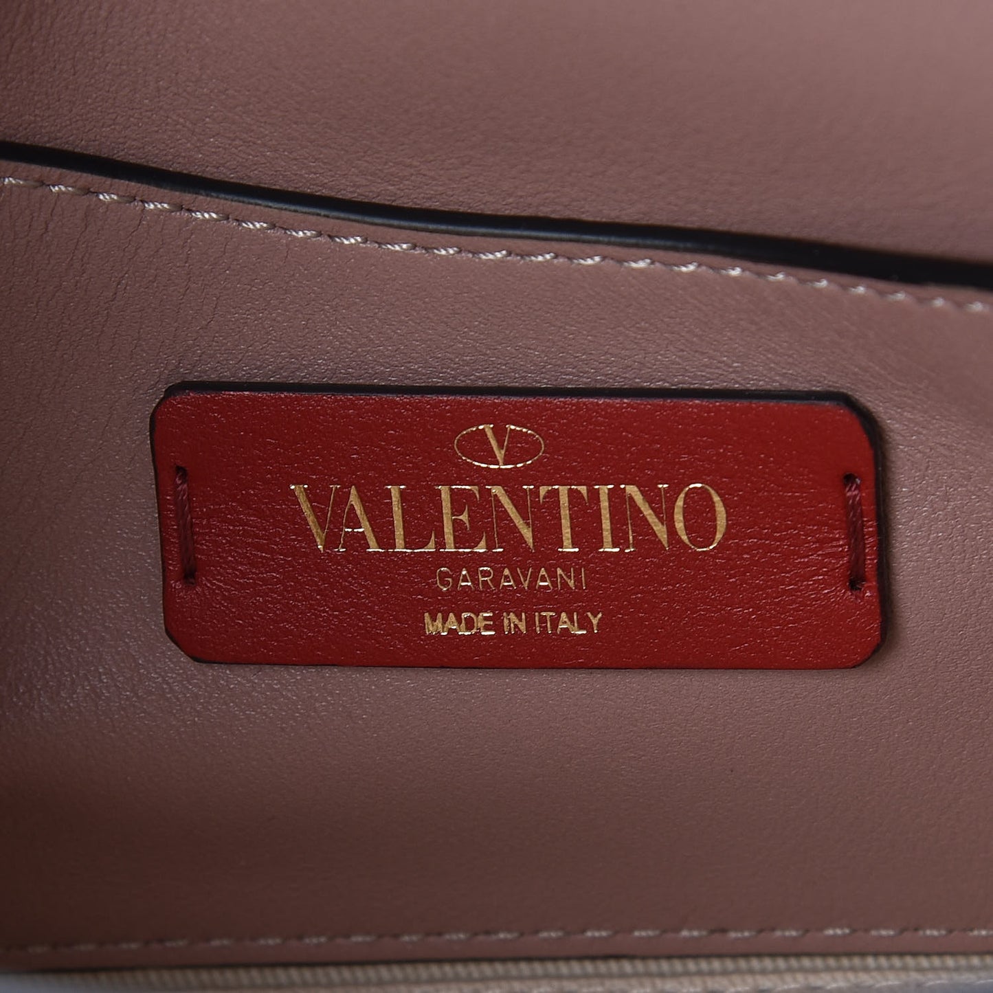 Vitello Mini Rockstud Crossbody Bag Poudre