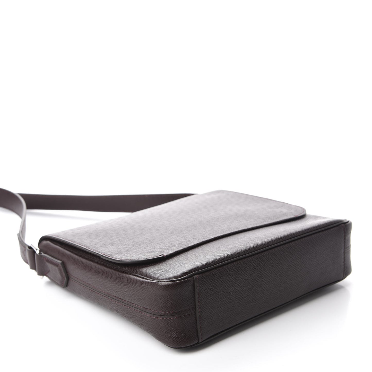 Taiga Roman PM Messenger Acajou