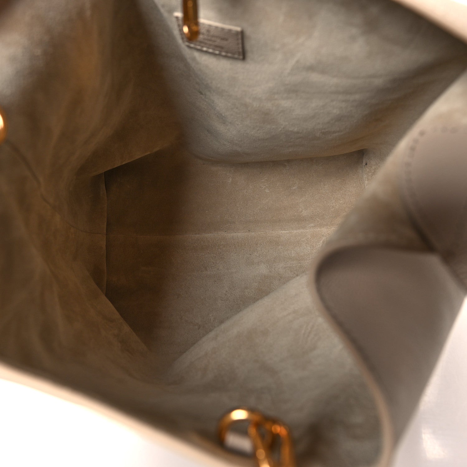 Louis Vuitton LOUIS VUITTON Grained Calfskin Low Key Hobo MM Limestone 5 of 12
