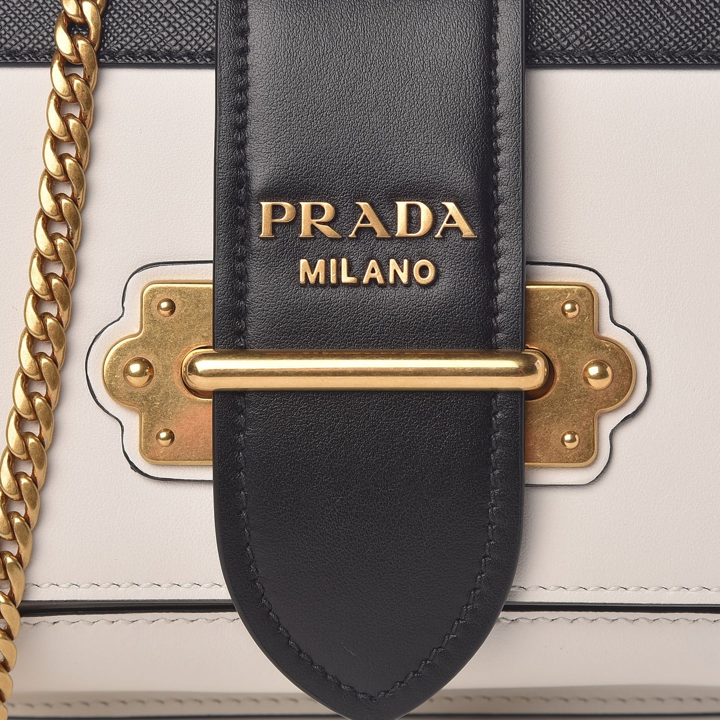 Saffiano City Calf Cahier Belt Bag White Black