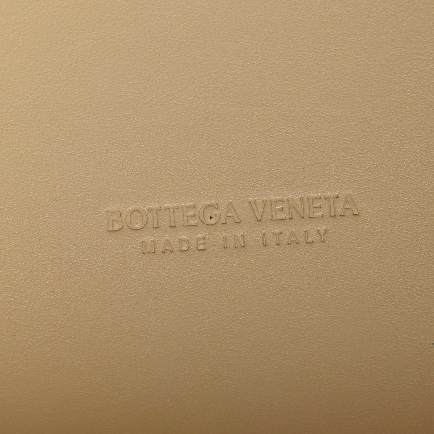 Bottega Veneta Silky Calfskin Large Andiamo Shoulder Bag Light Butter 6 of 11