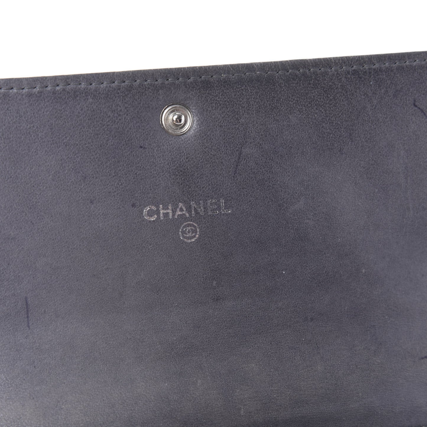 Lambskin Camellia Embossed Yen Wallet Grey