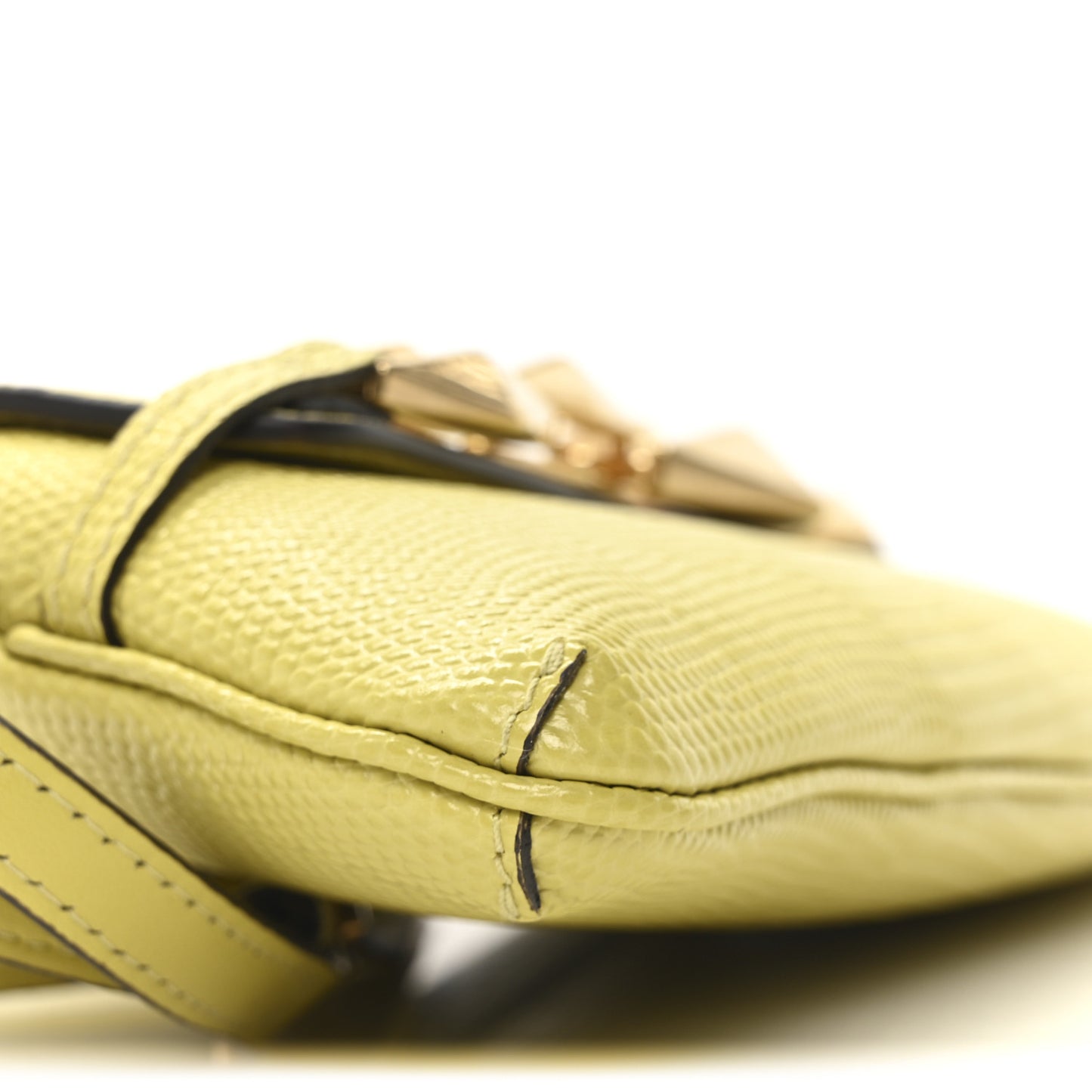 Lizard Embossed Diamond Shoulder Bag Yellow