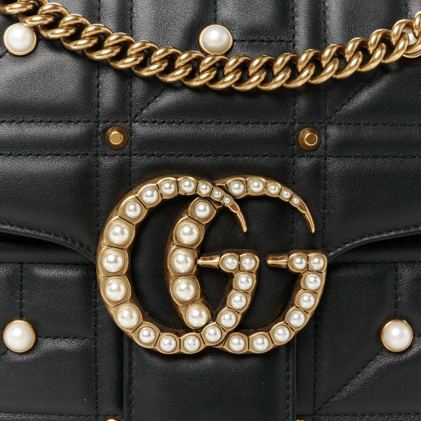Calfskin Matelasse Studded Medium Pearly GG Marmont Shoulder Bag Black