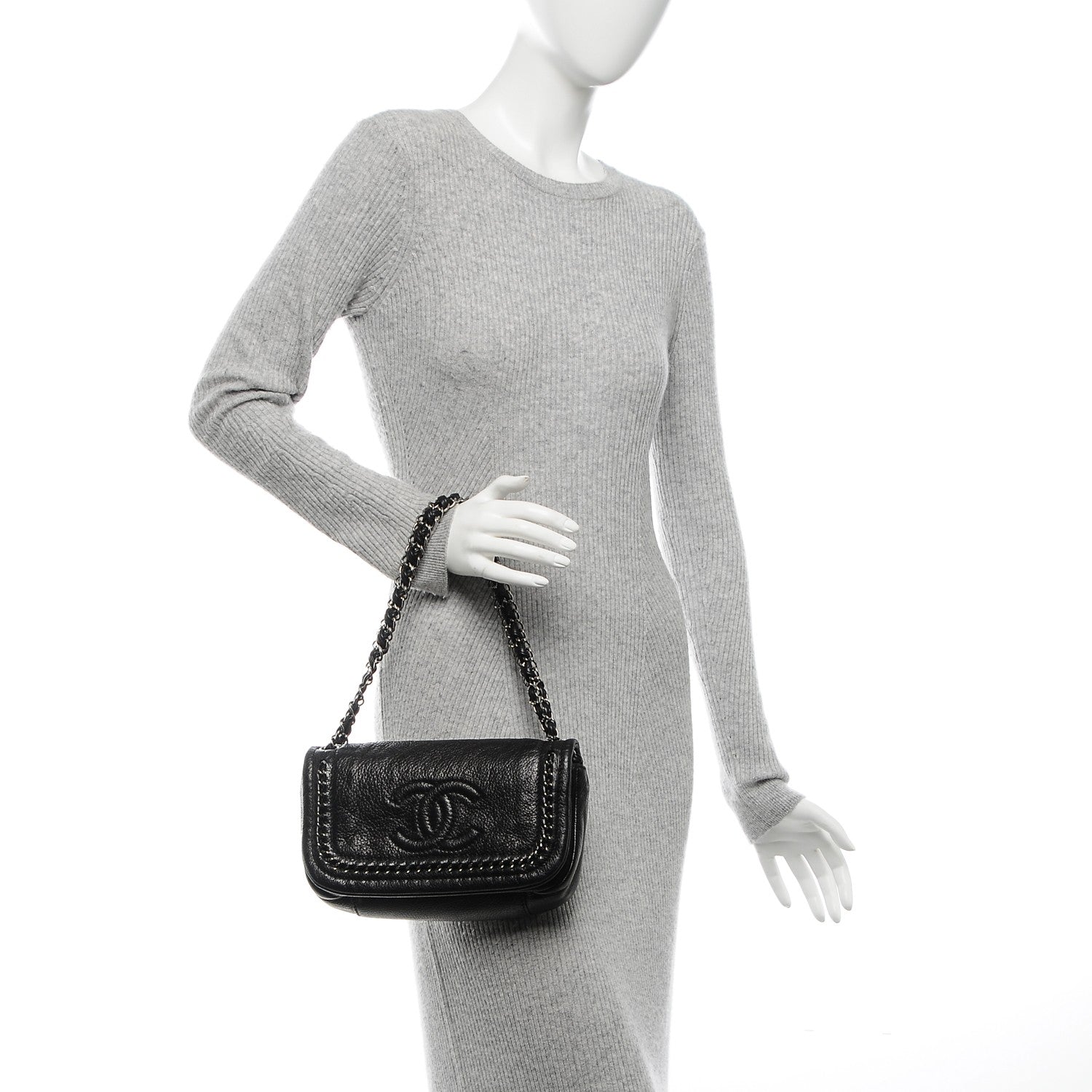 Chanel Deerskin Small Luxe Ligne Flap Black 2 of 7