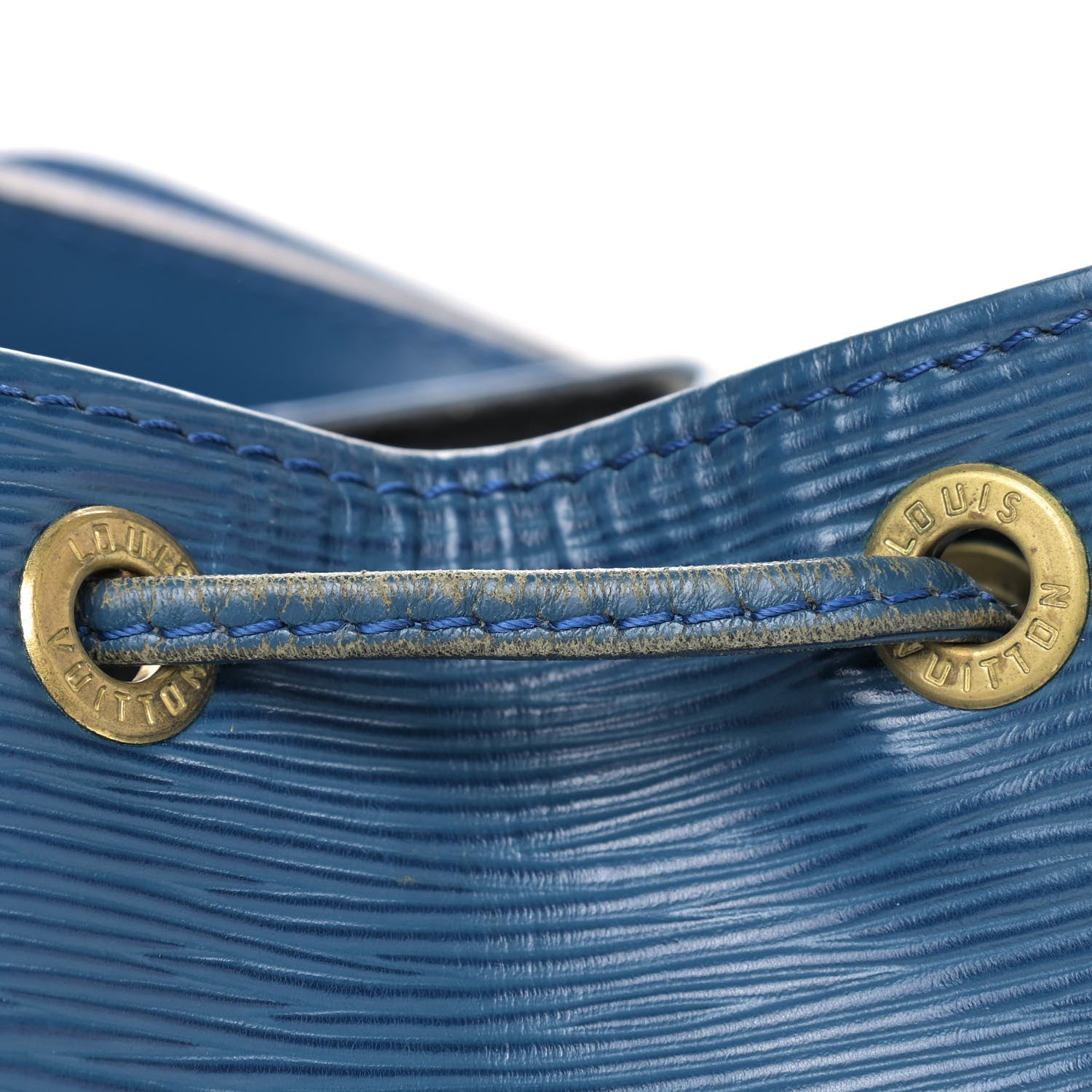 Louis Vuitton Epi Noe Toledo 9 of 16
