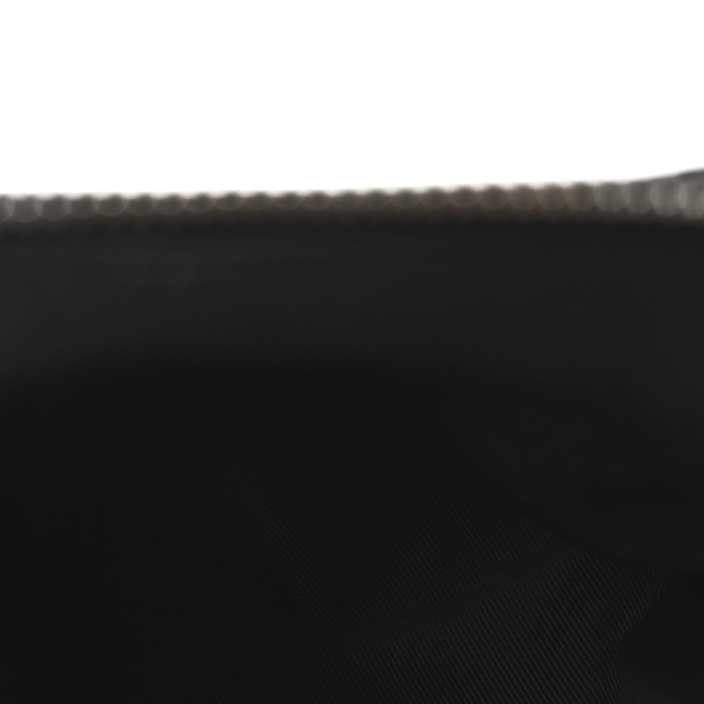 Taigarama Outdoor Slingbag Black