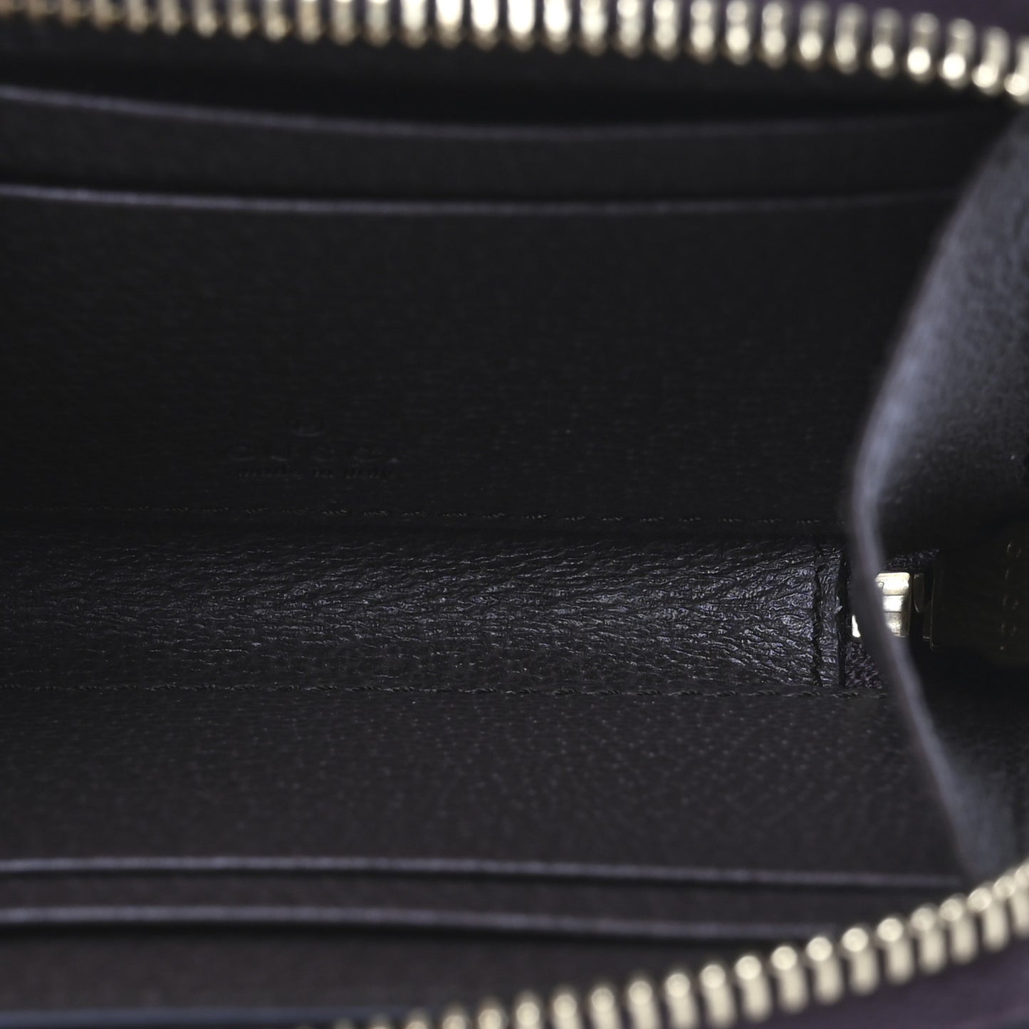 GG Supreme Monogram Textured Dollar Calfskin Web Ophidia Zip Around Card Case Wallet Beige Ebony New Acero